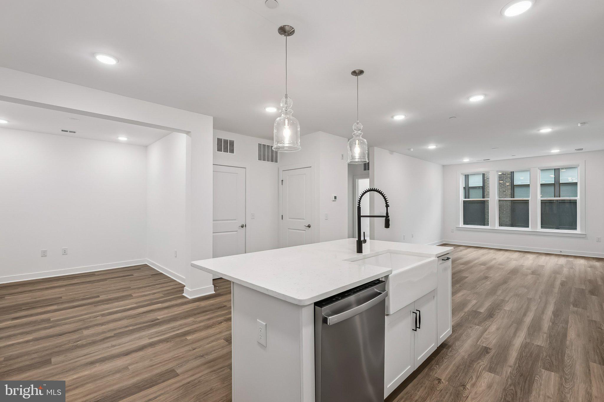 WAXPOOL CROSSING - Residential Lease