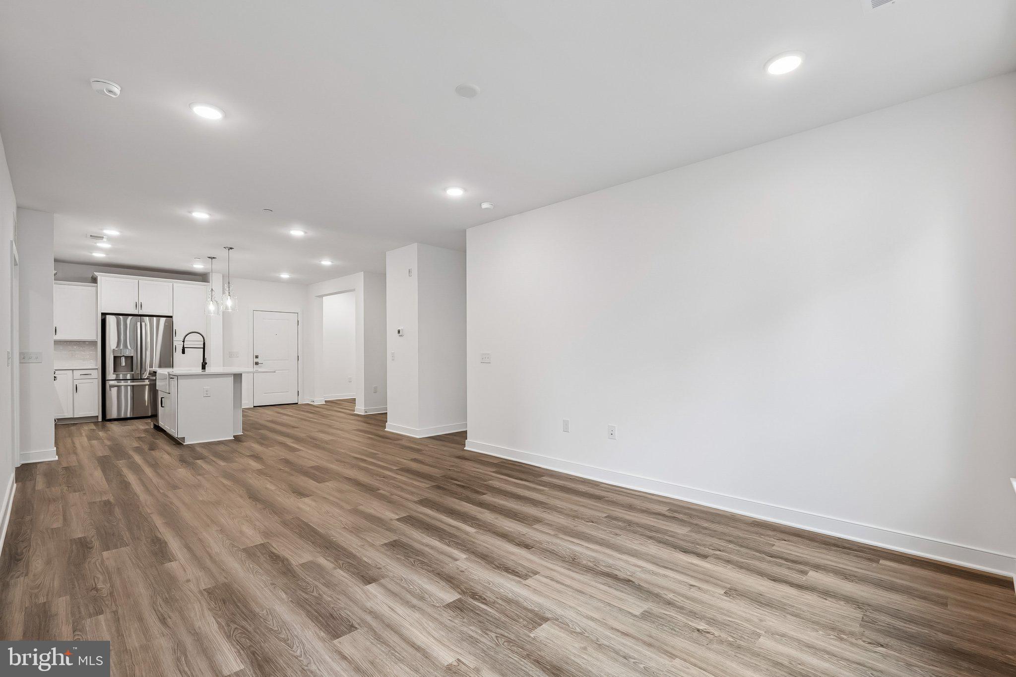 WAXPOOL CROSSING - Residential Lease