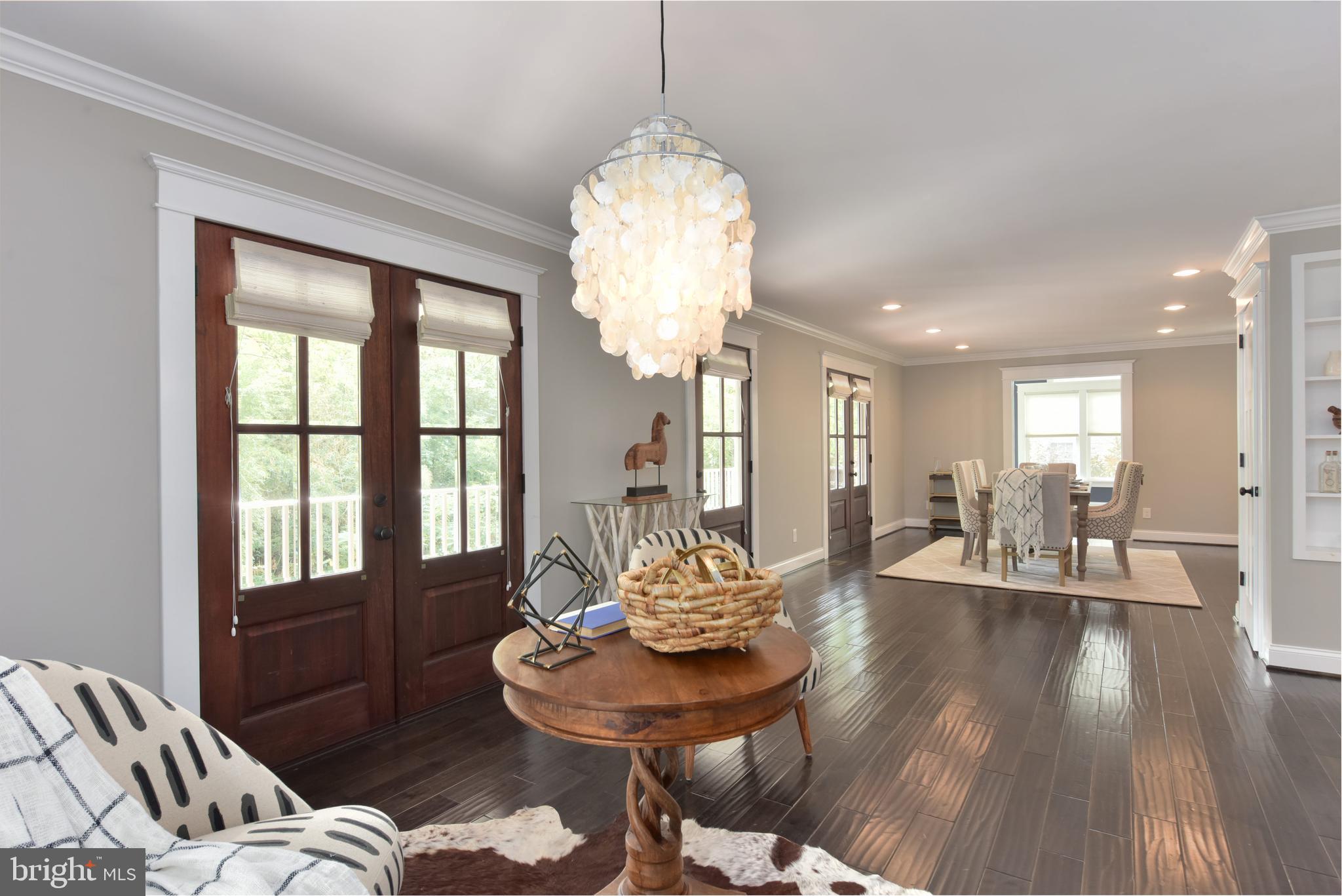 ROSEMONT - Residential