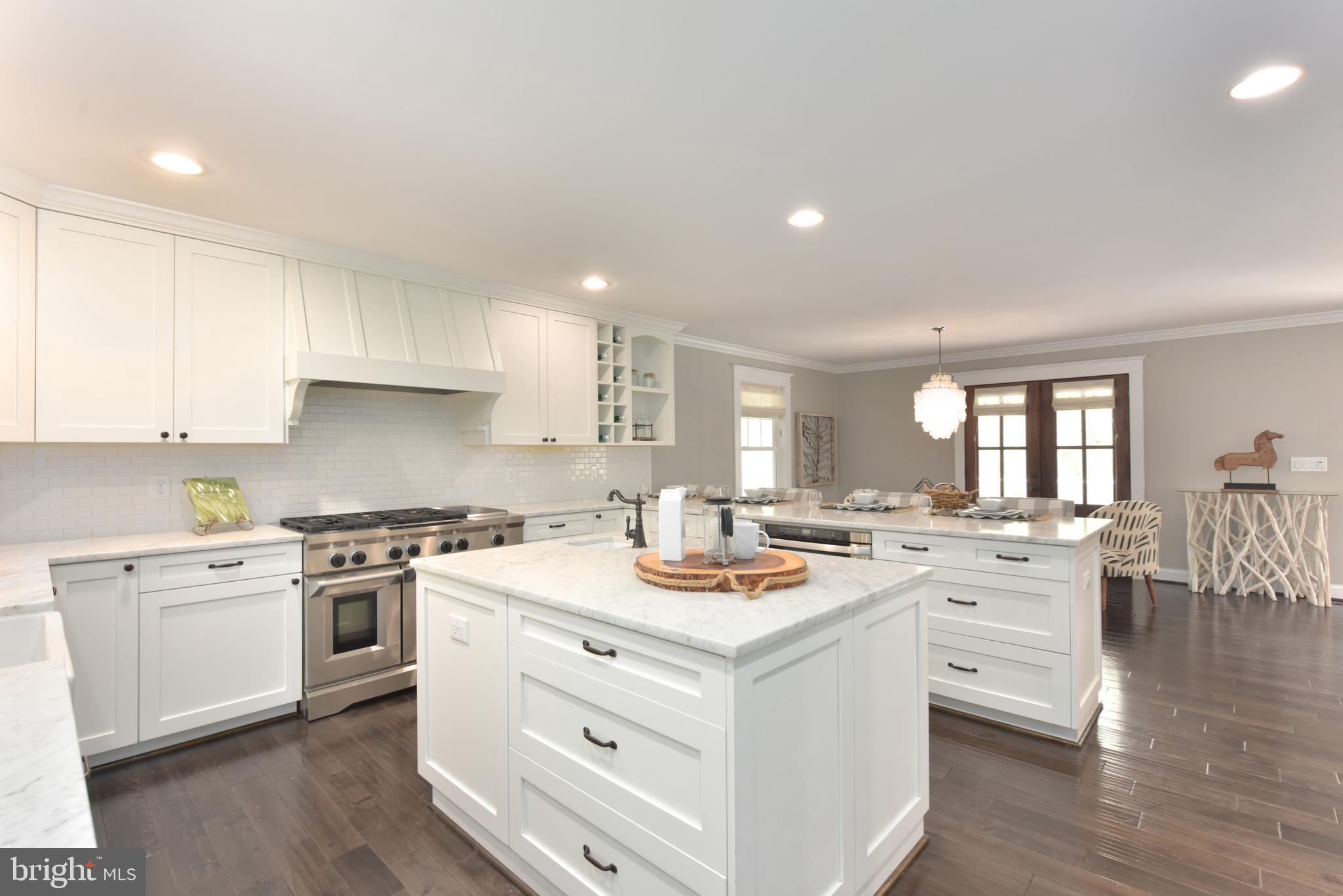 ROSEMONT - Residential