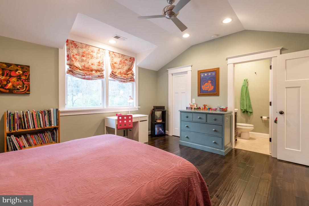 ROSEMONT - Residential