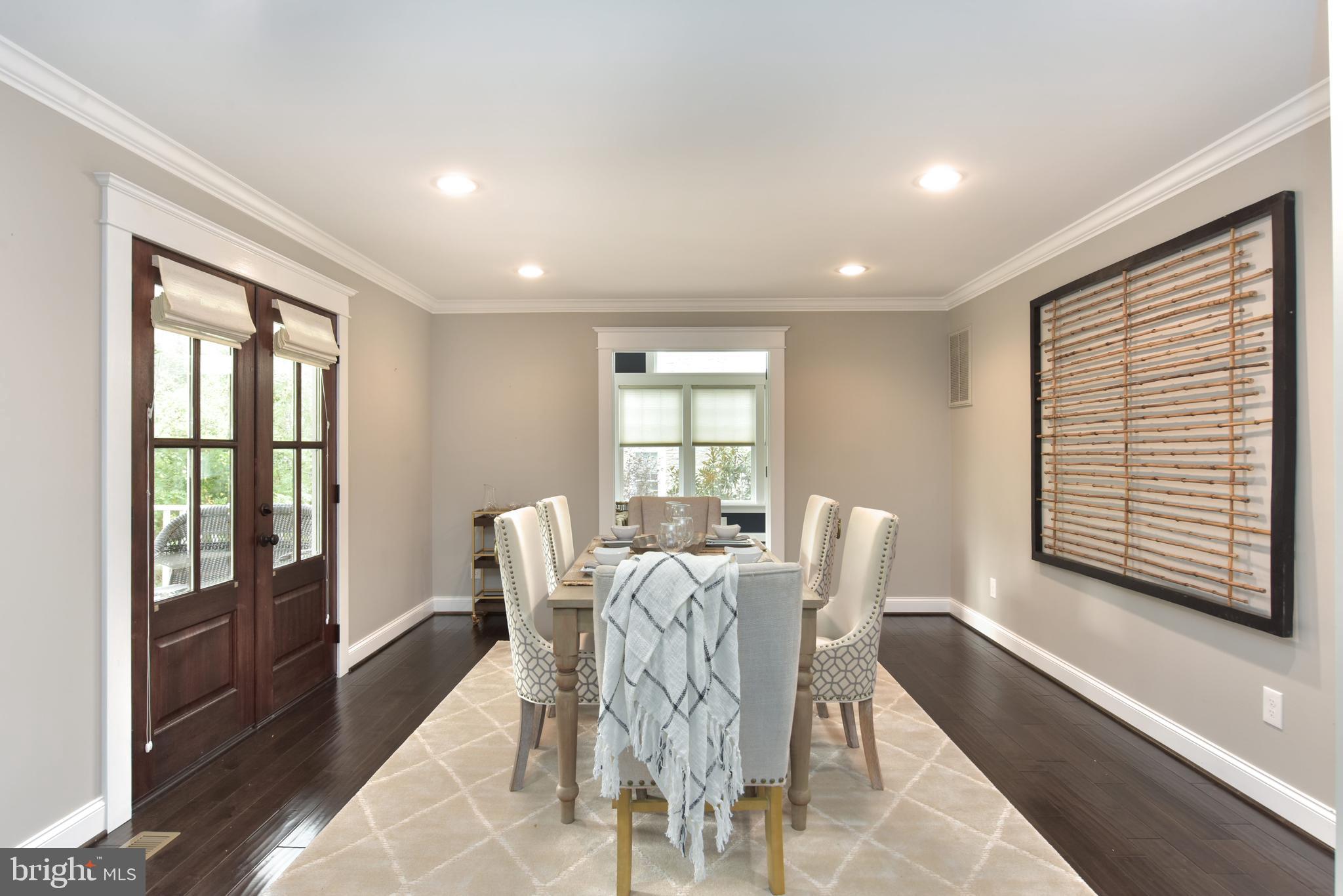 ROSEMONT - Residential