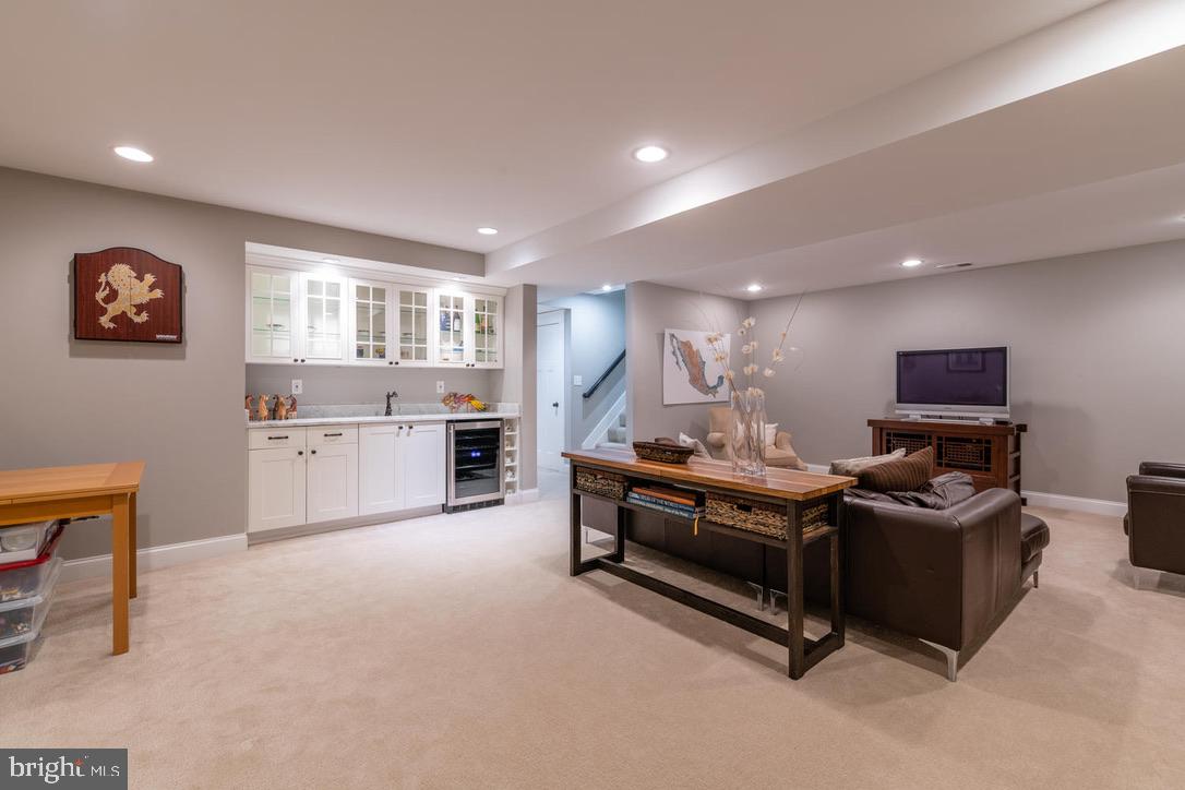 ROSEMONT - Residential