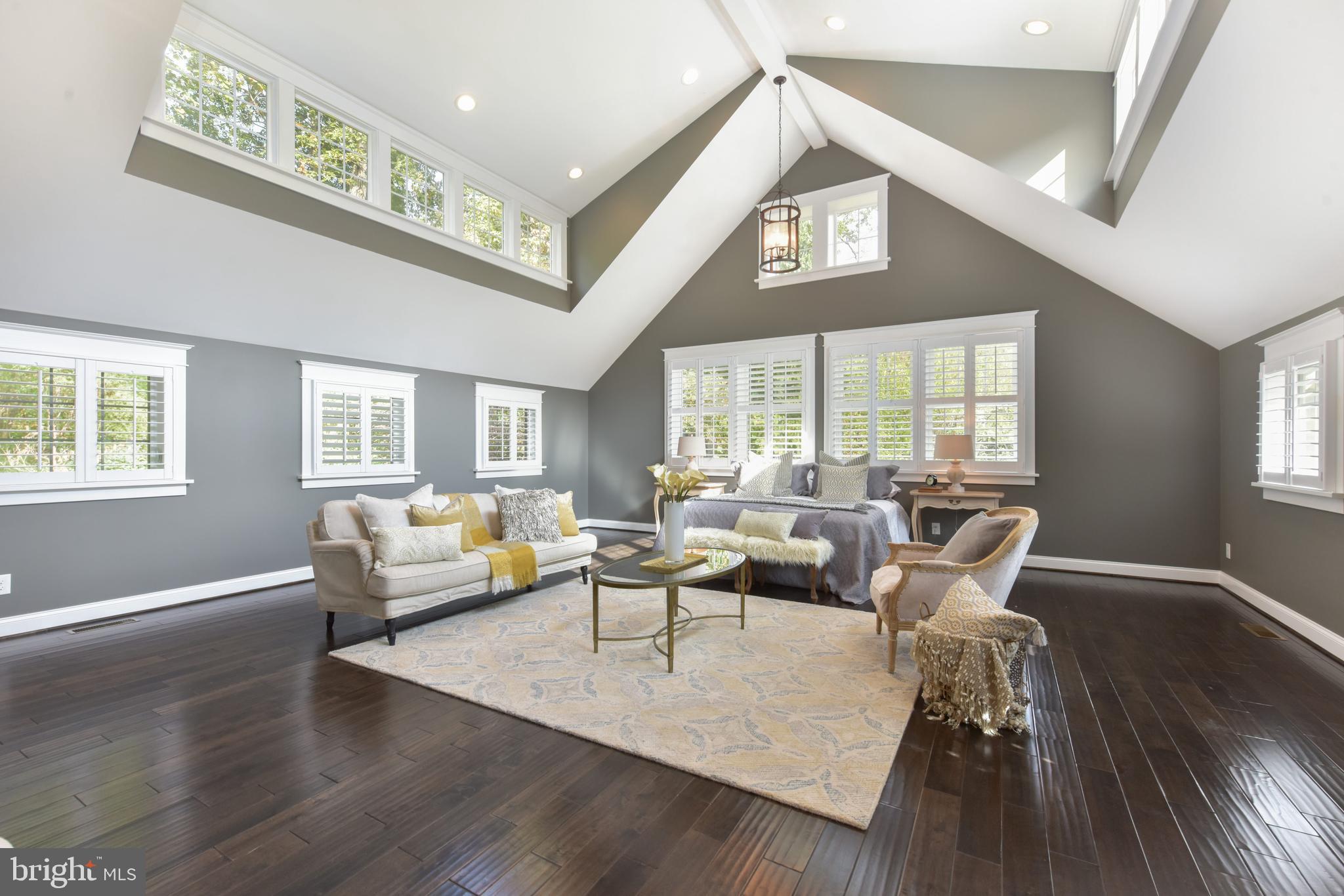 ROSEMONT - Residential