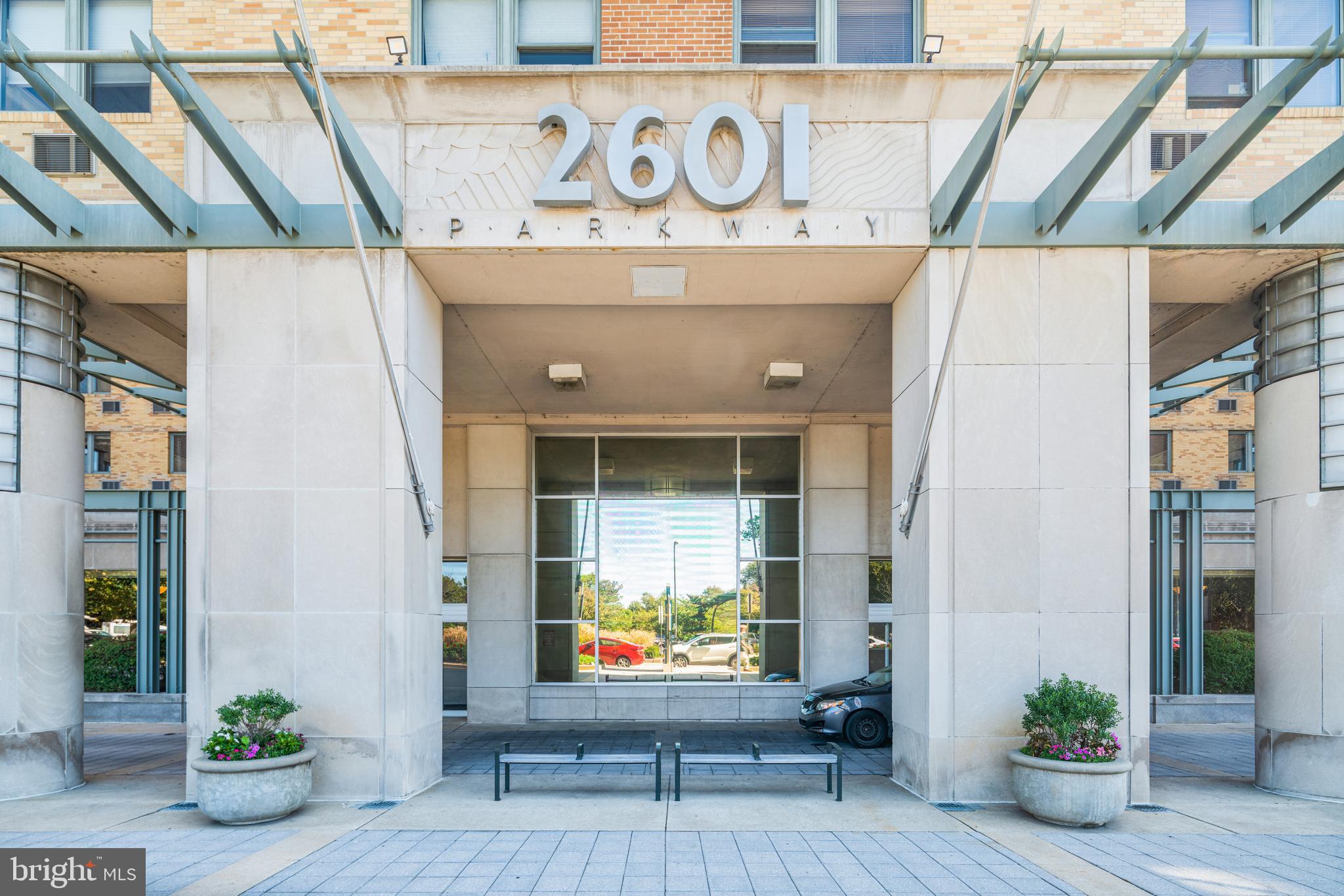 2601 PENNSYLVANIA AVENUE 946