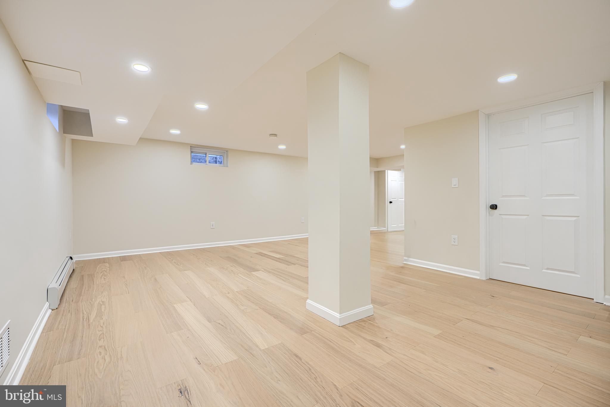 MY LADY'S MANOR - Farm