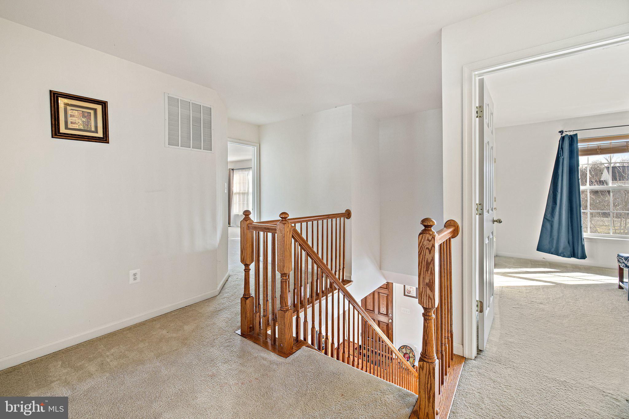 THE VILLAGE OF WASHINGTON TRAIL EAST - Residential