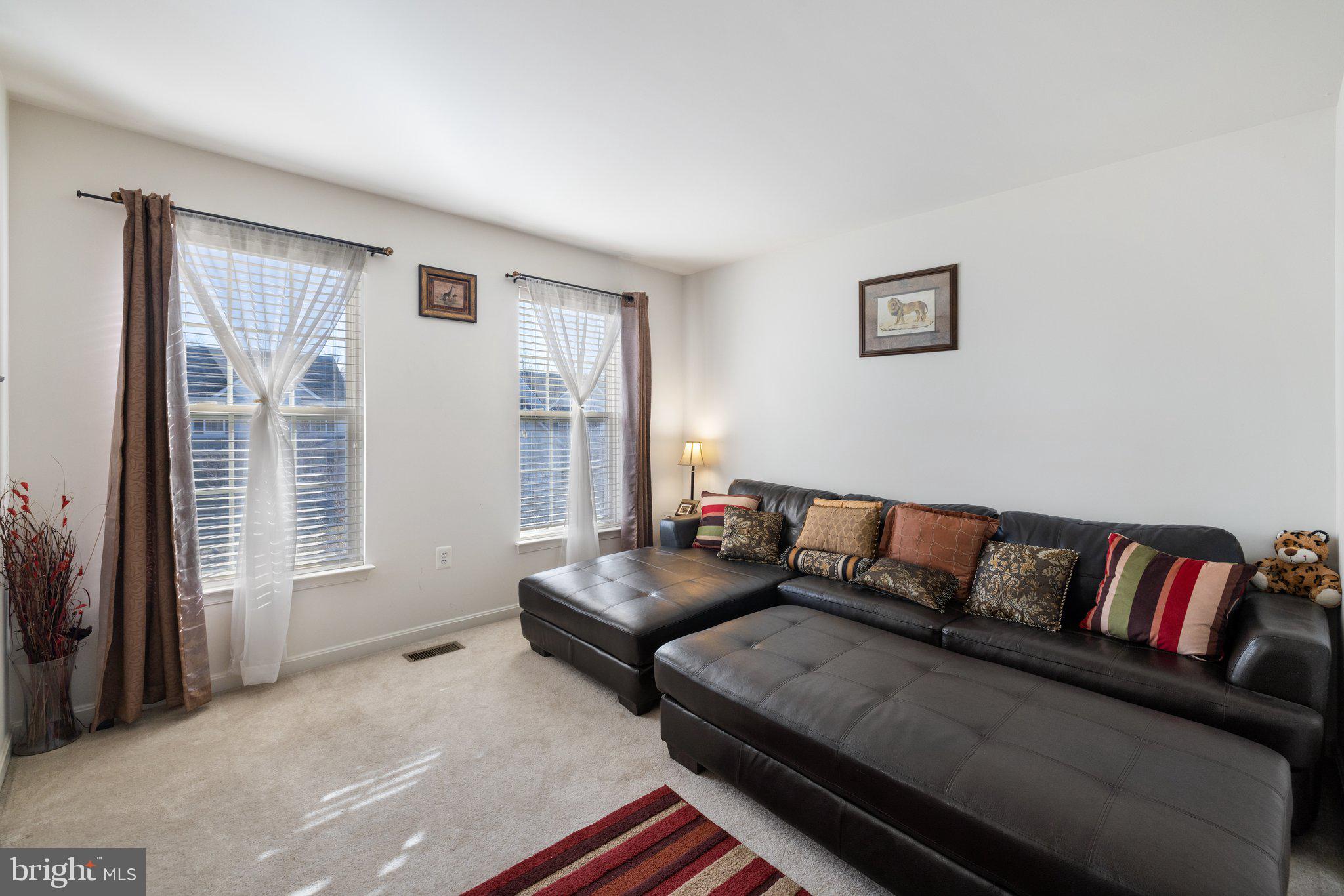 THE VILLAGE OF WASHINGTON TRAIL EAST - Residential