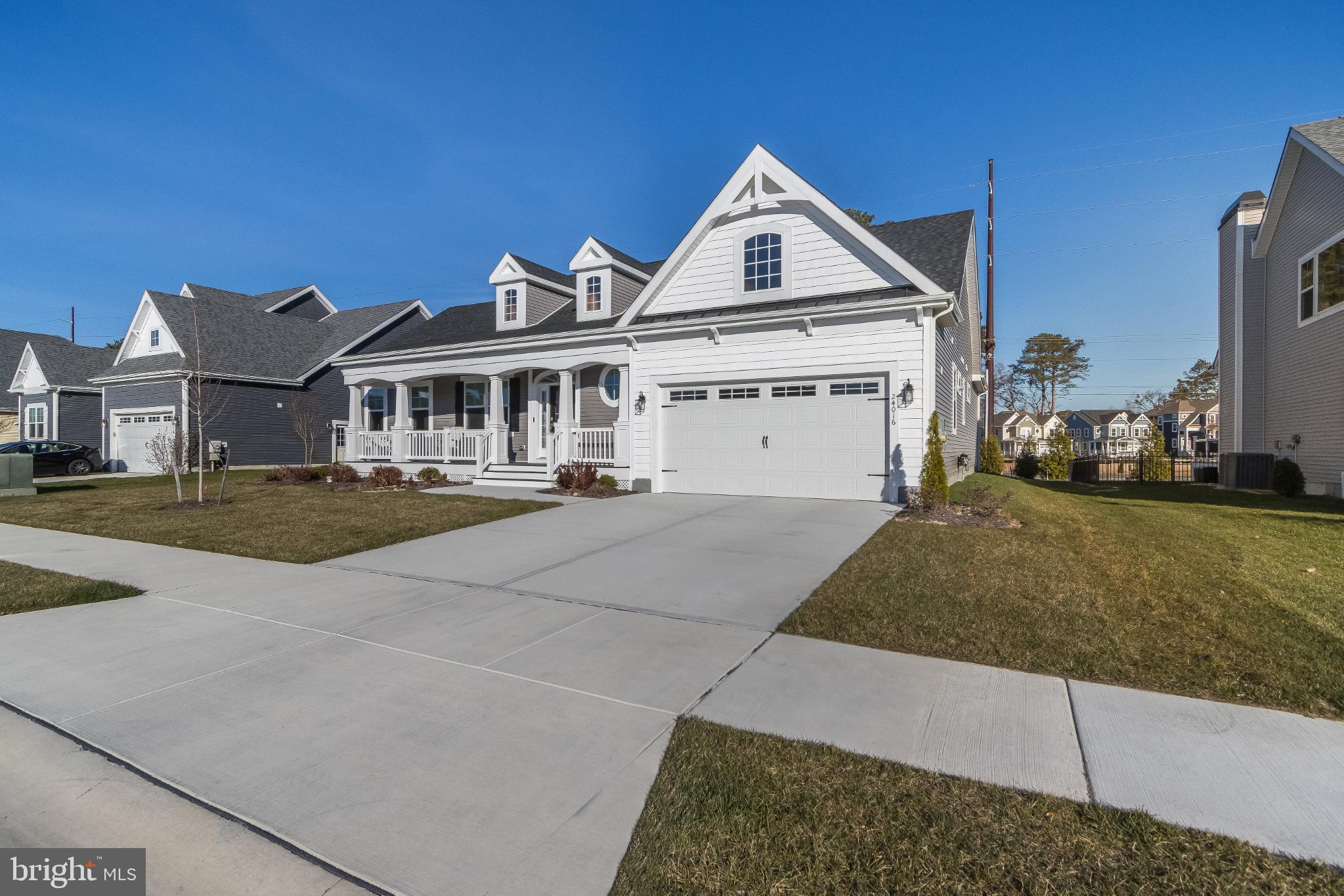 24016 BUNTING CIRCLE