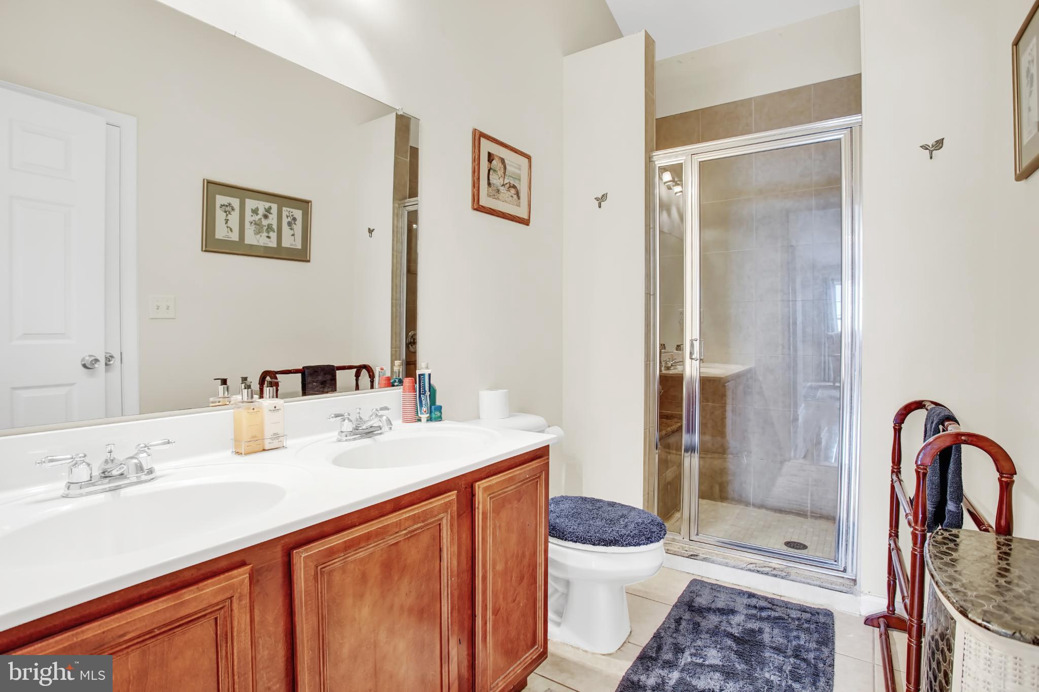 OLDE KENSINGTON - Residential