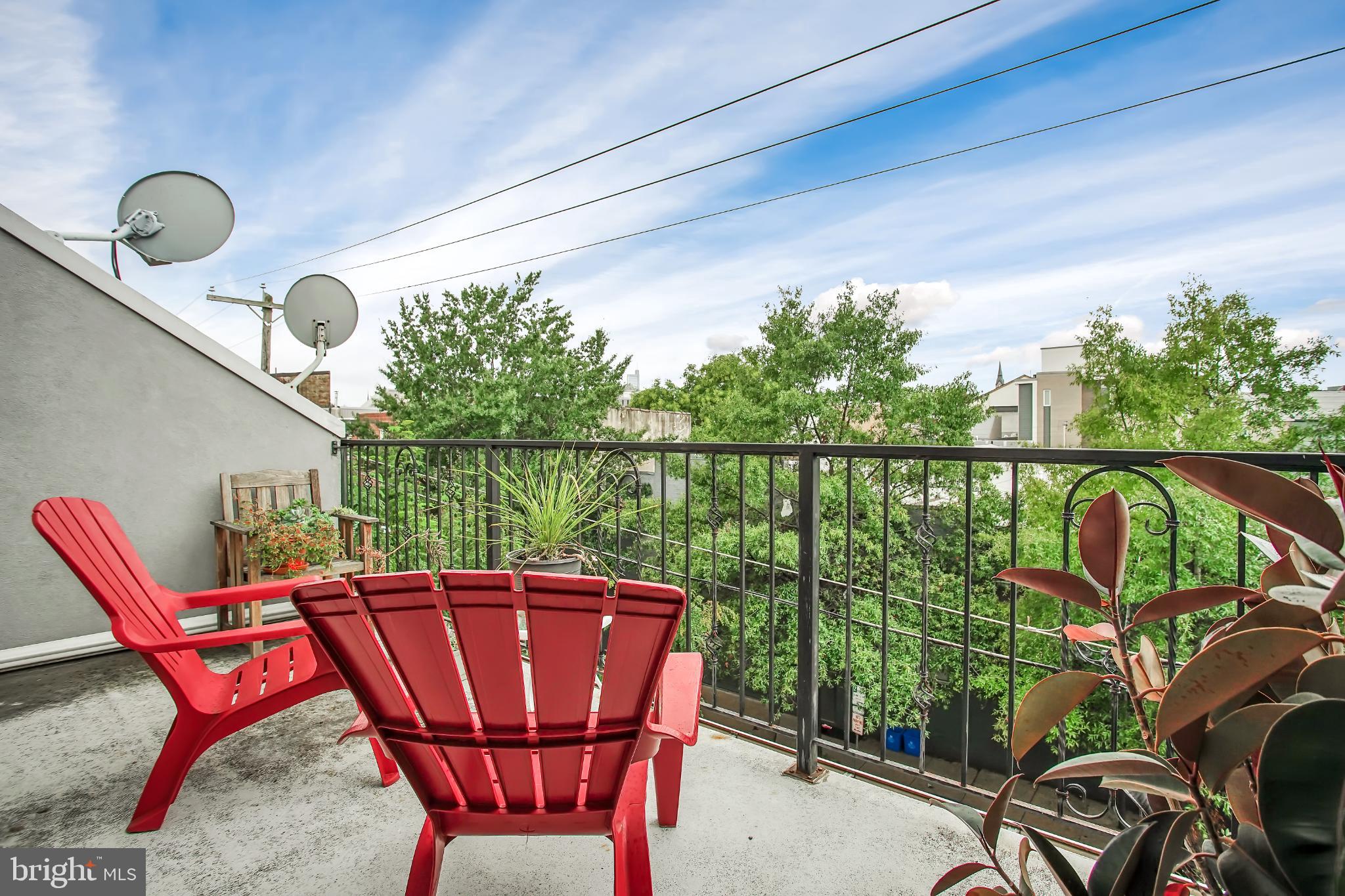 OLDE KENSINGTON - Residential