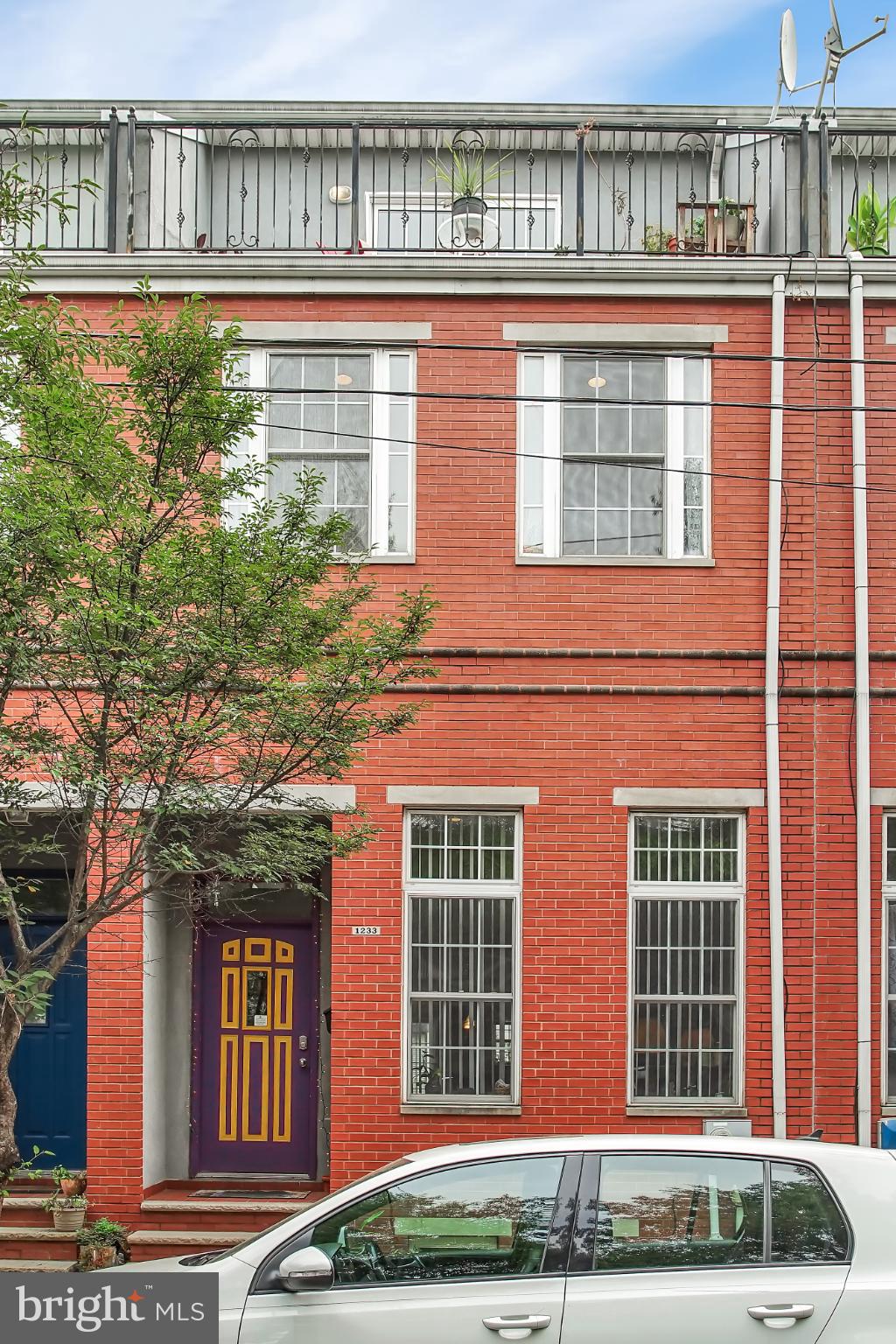 OLDE KENSINGTON - Residential