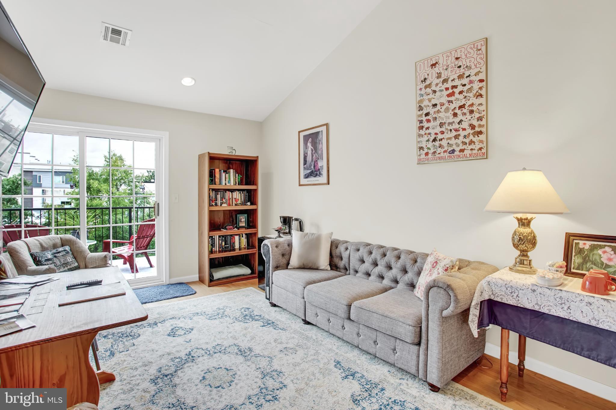 OLDE KENSINGTON - Residential