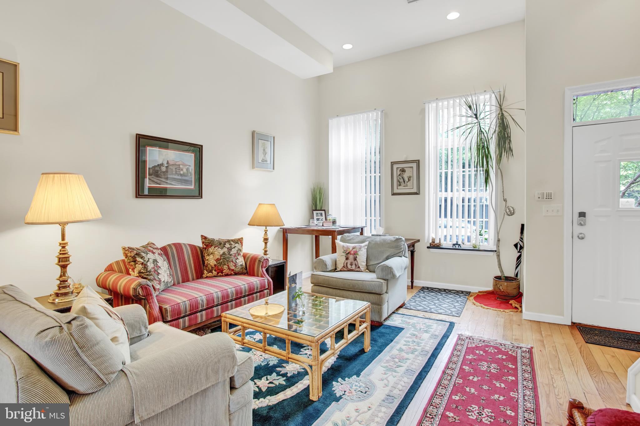 OLDE KENSINGTON - Residential