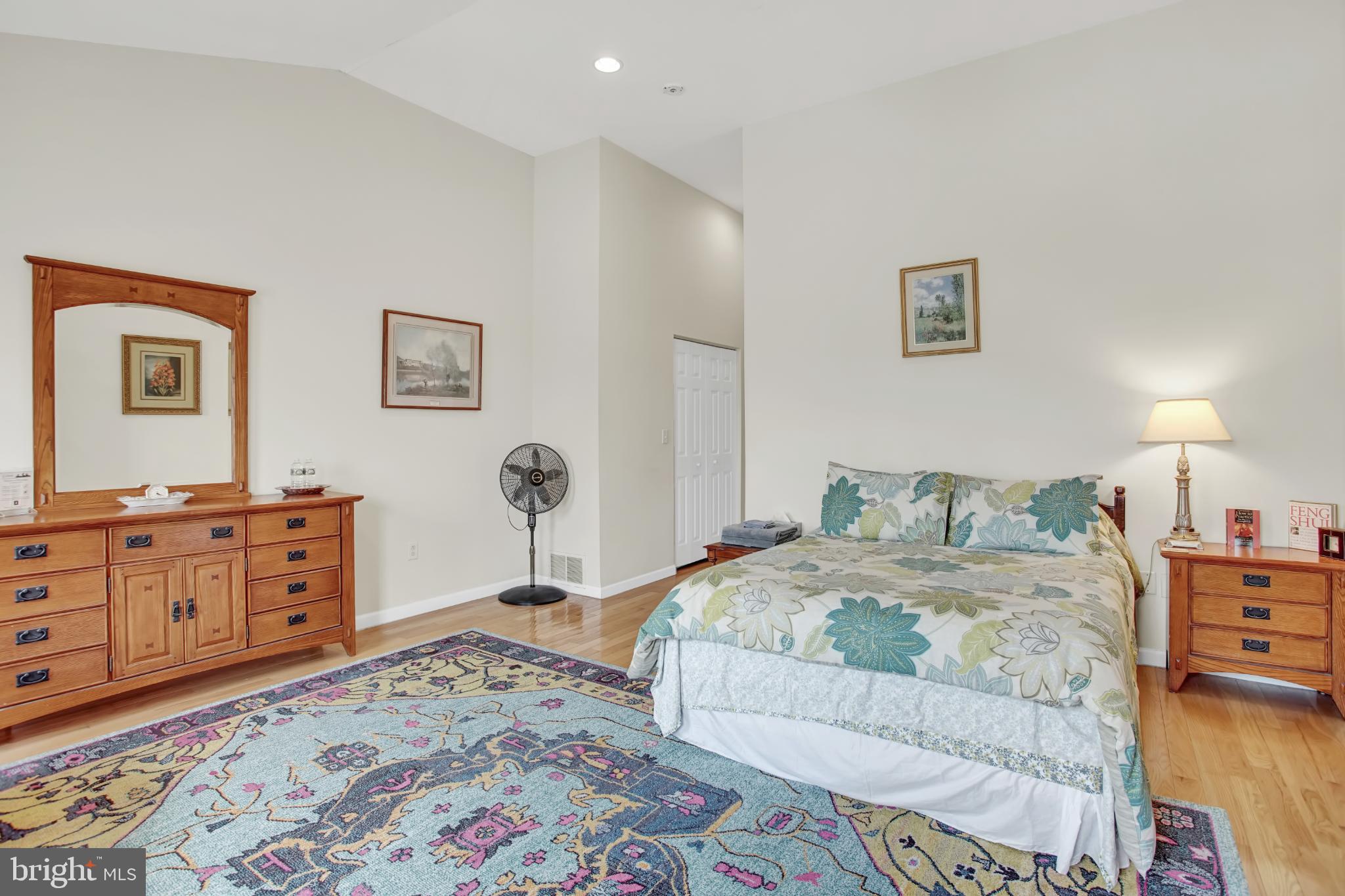 OLDE KENSINGTON - Residential