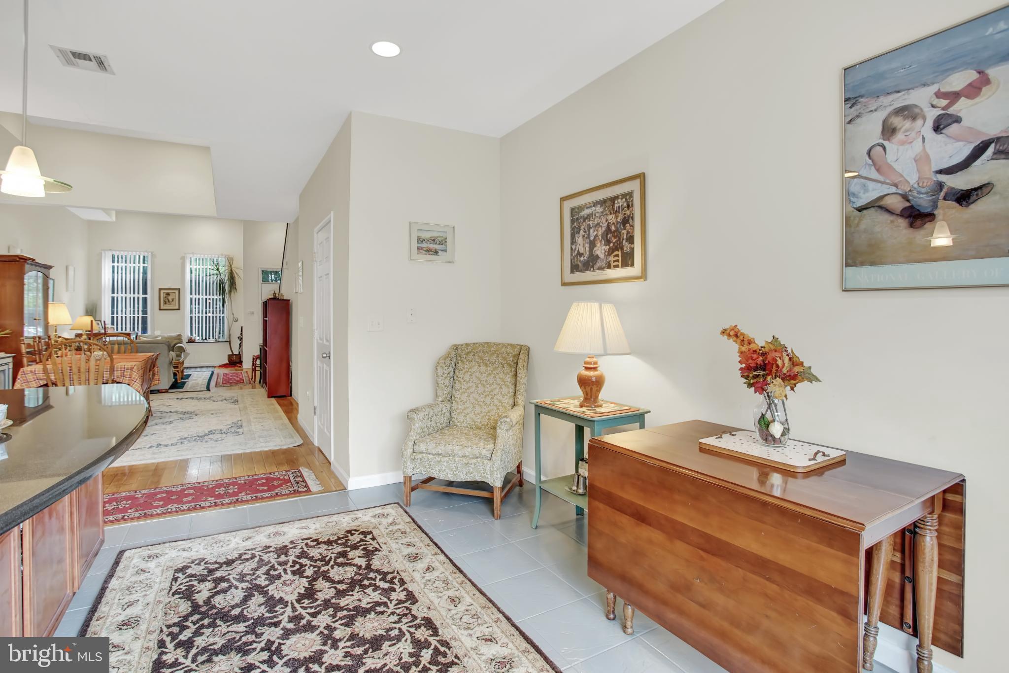 OLDE KENSINGTON - Residential