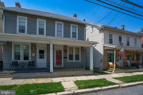 36 N Church Street, Robesonia, PA MLS: PABK2055600