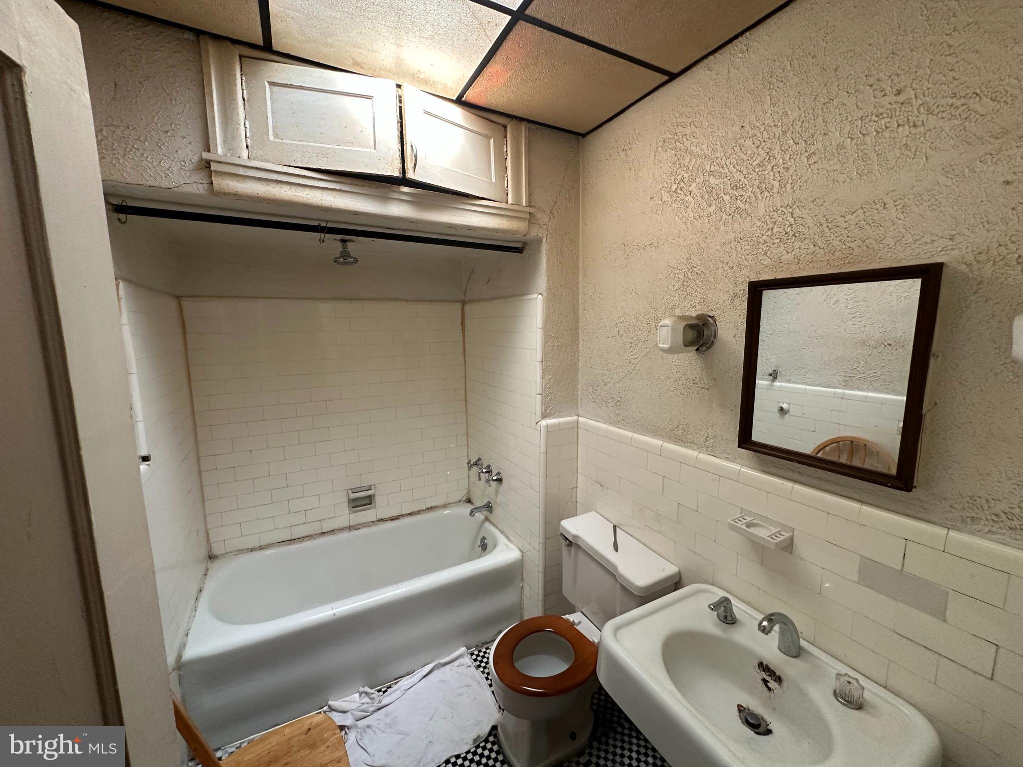 JUNIATA - Residential Income