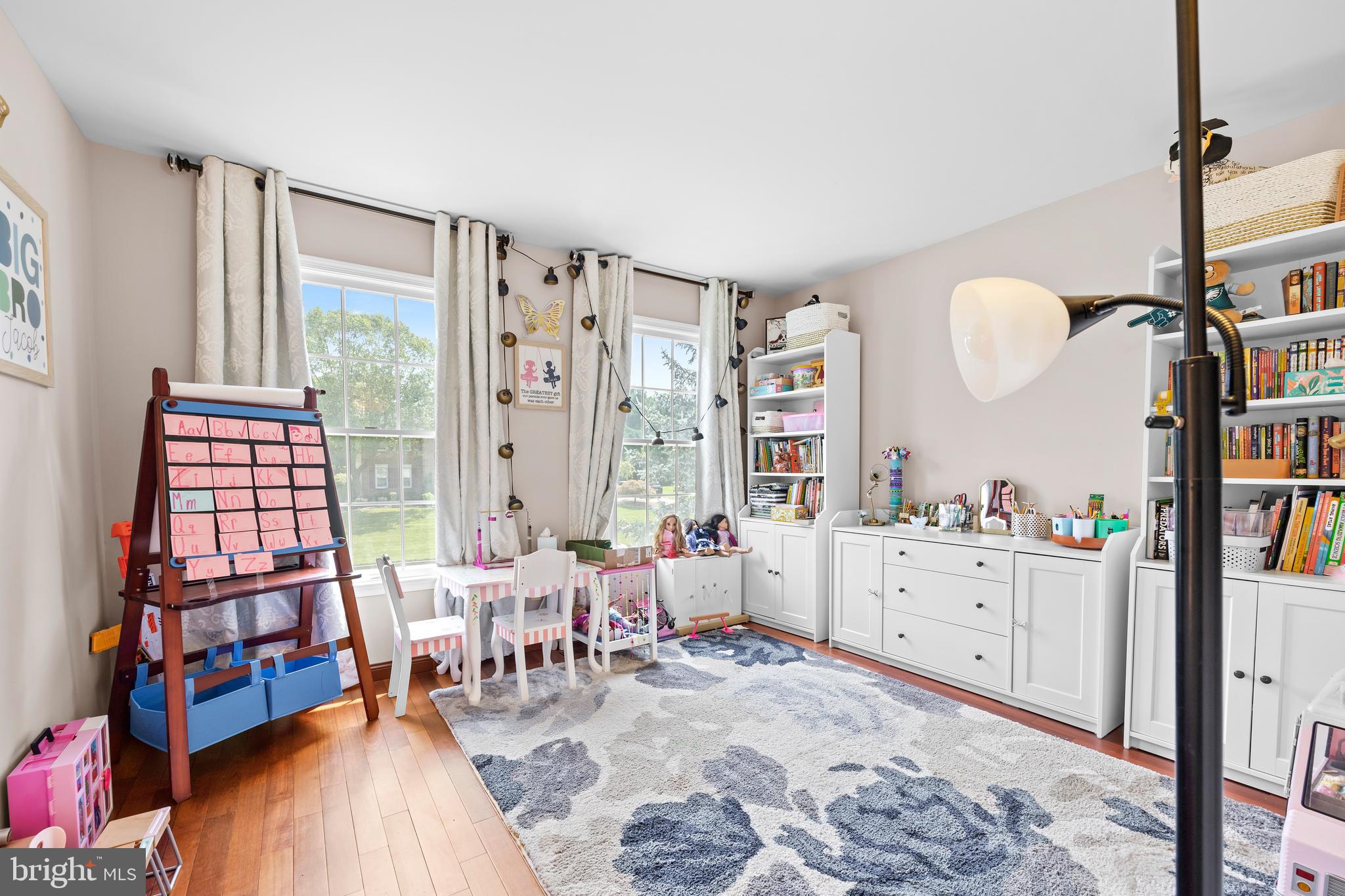 SHEFFIELD GATE - Residential