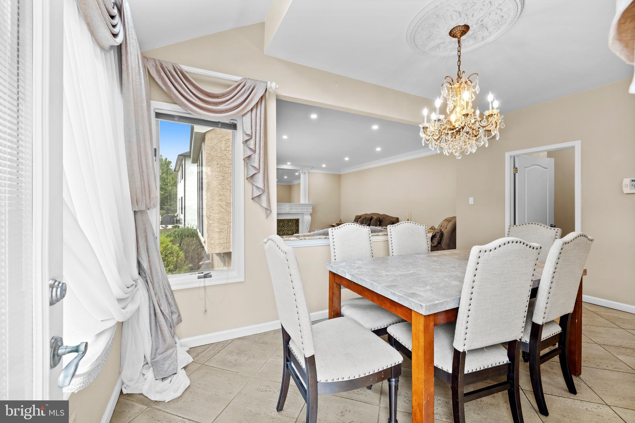 SHEFFIELD GATE - Residential