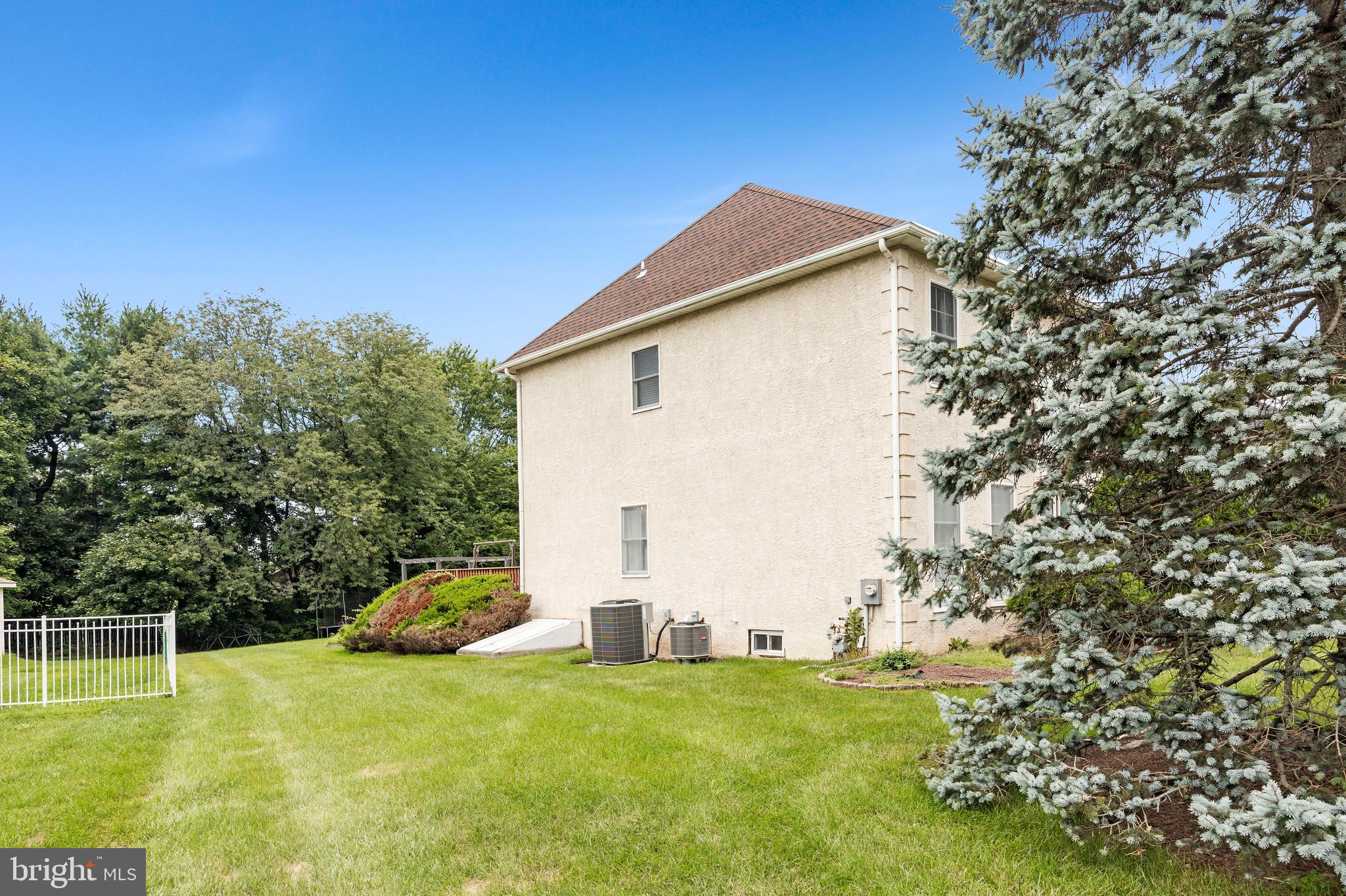 SHEFFIELD GATE - Residential