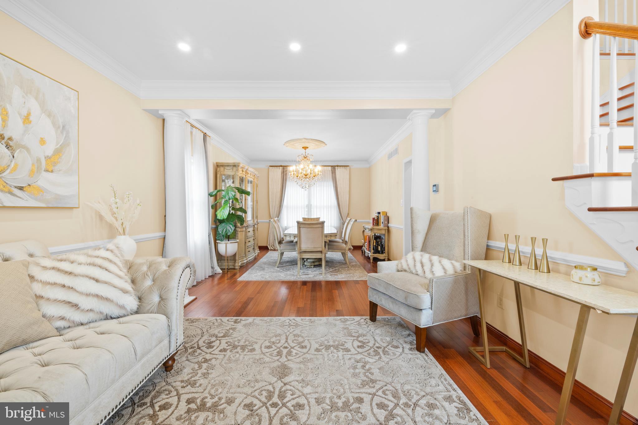 SHEFFIELD GATE - Residential