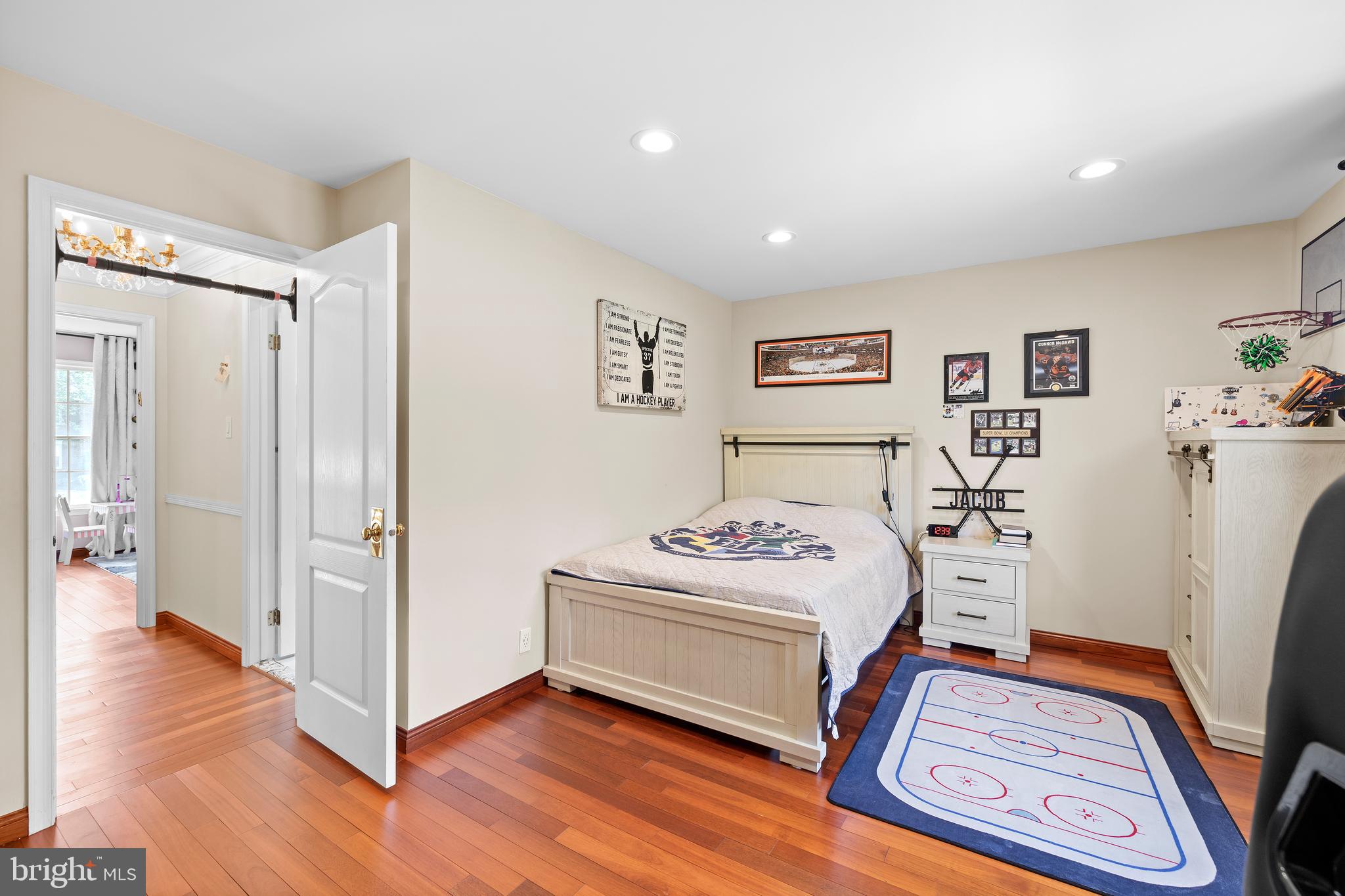 SHEFFIELD GATE - Residential