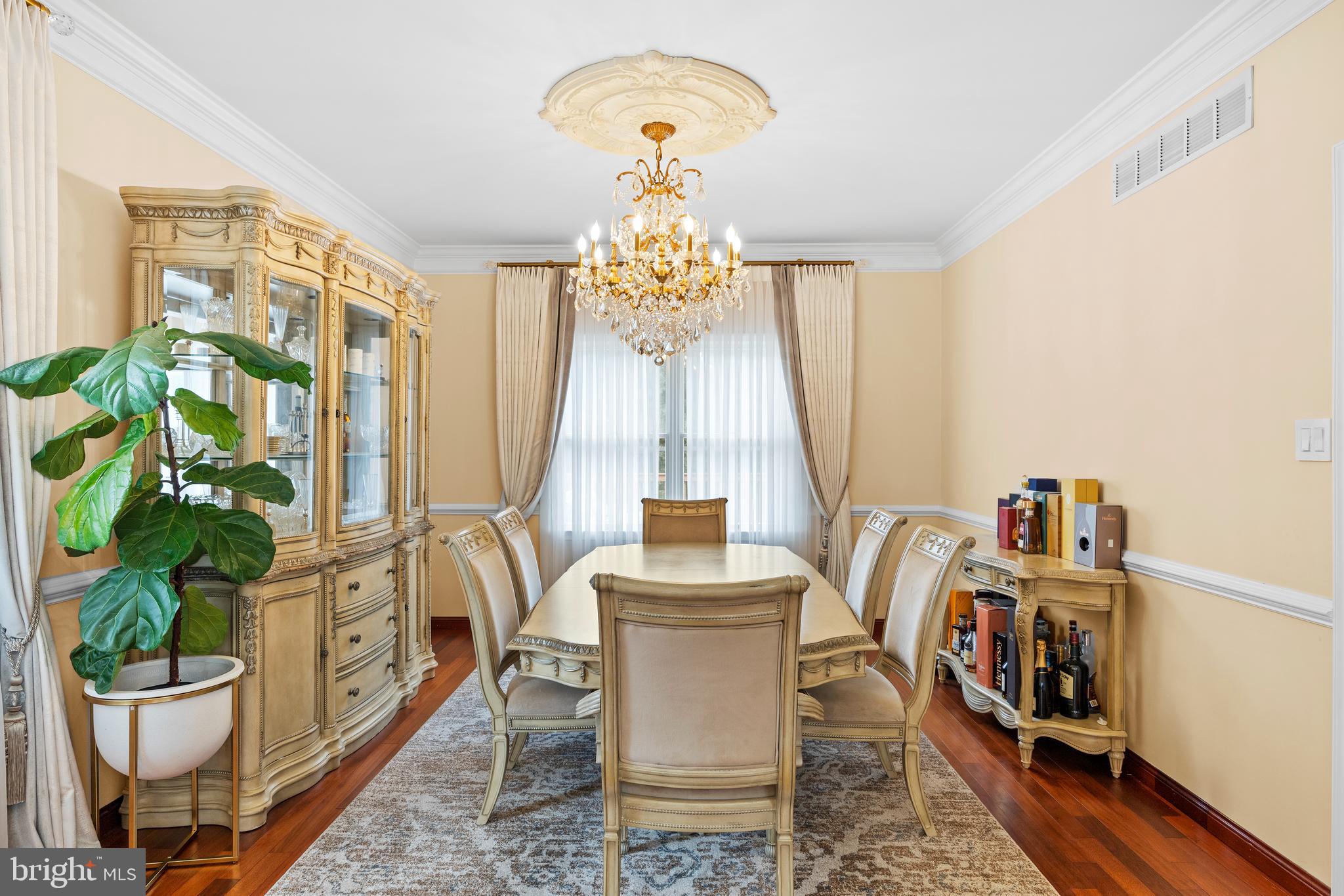 SHEFFIELD GATE - Residential