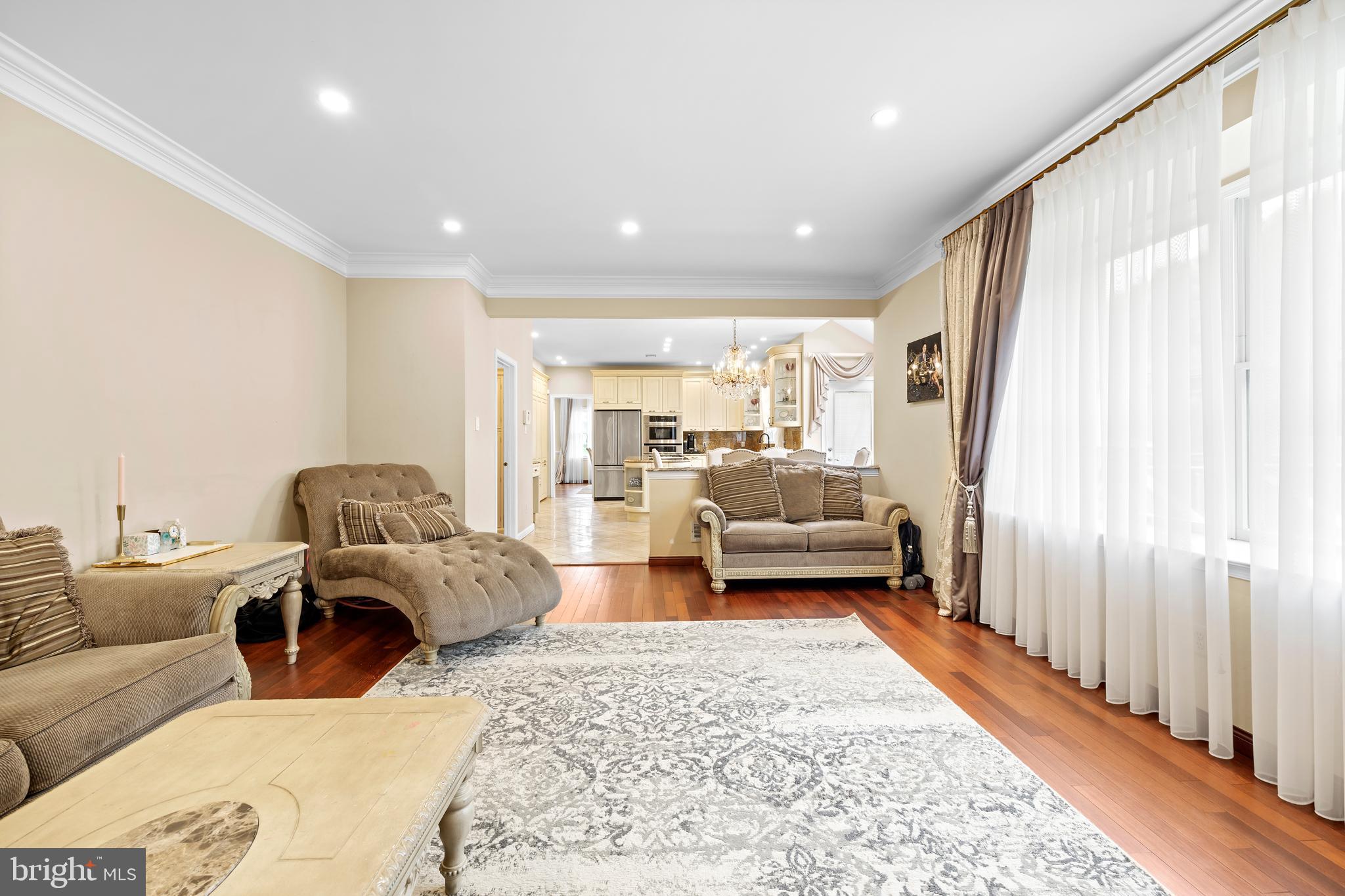 SHEFFIELD GATE - Residential