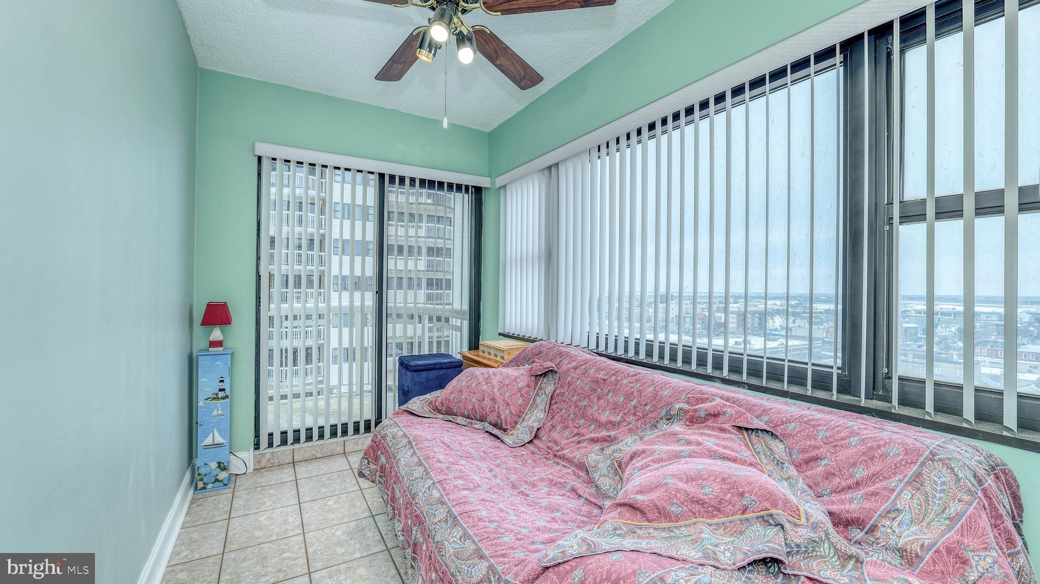 3101 BOARDWALK 904-1