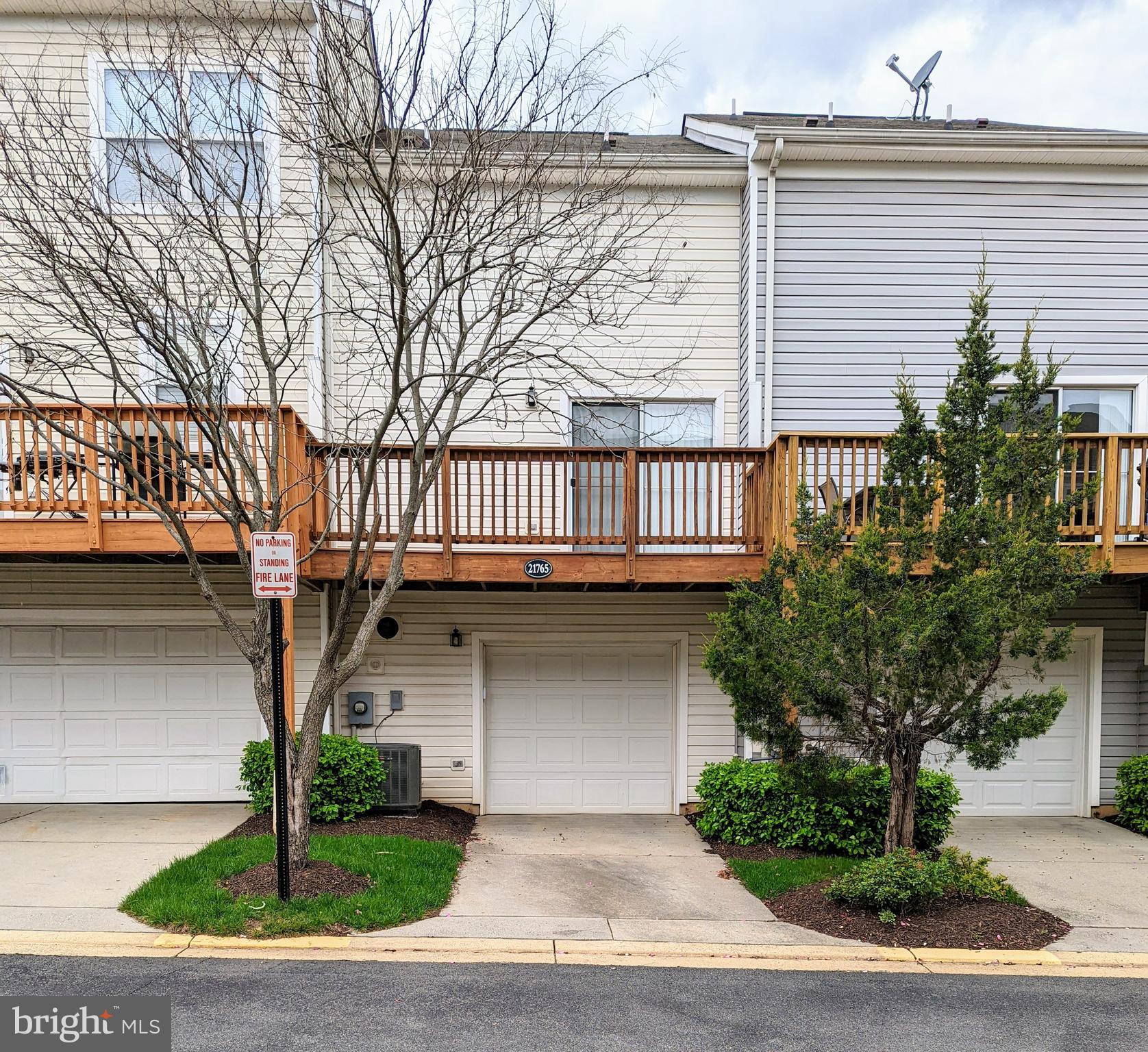 PARKSIDE AT ASHBURN - Residential Lease