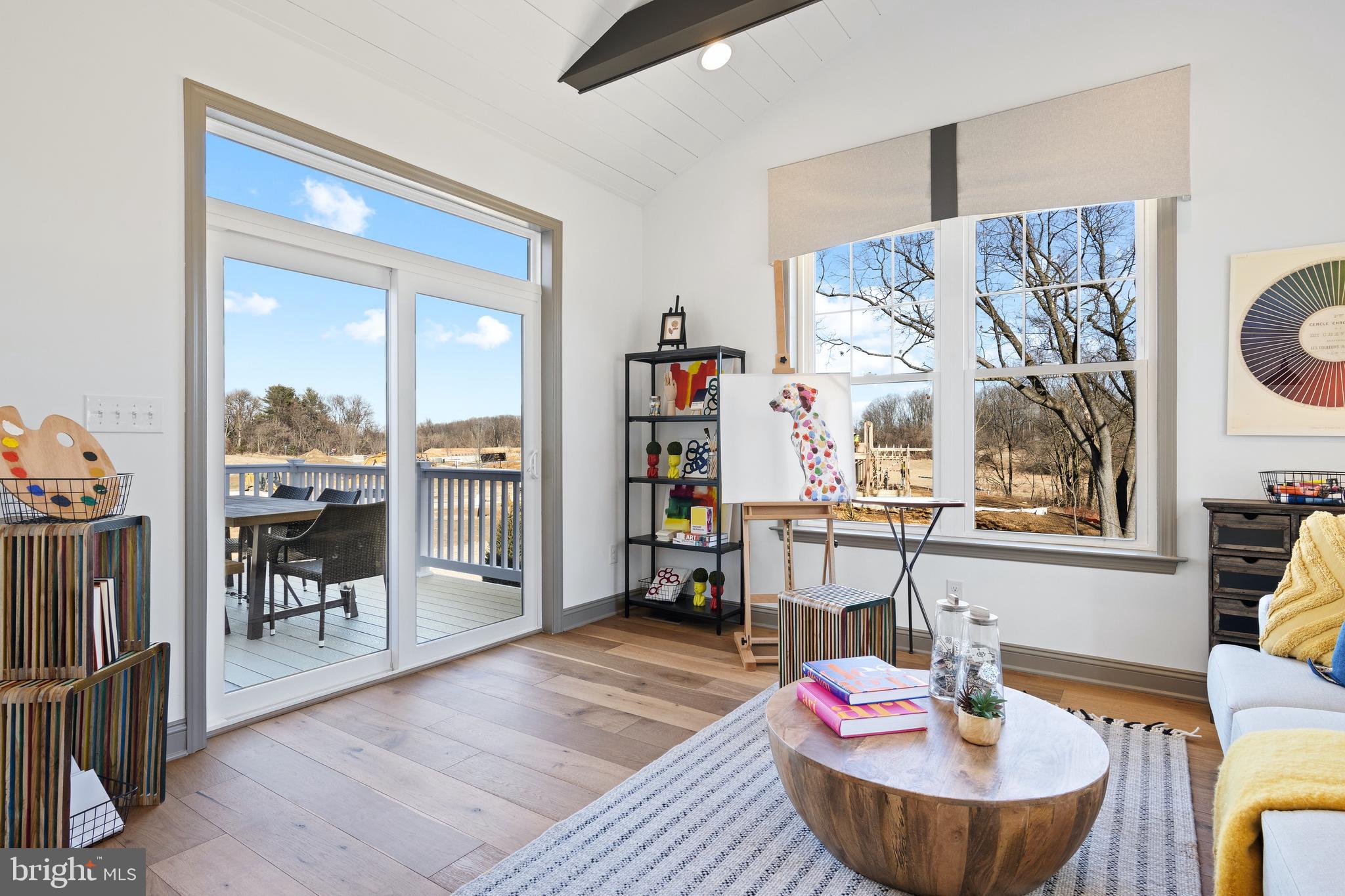 ESTATES AT STONECLIFF - Residential