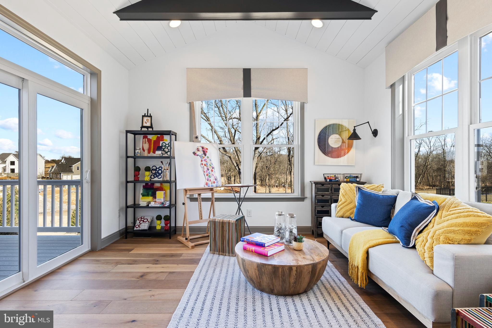 ESTATES AT STONECLIFF - Residential