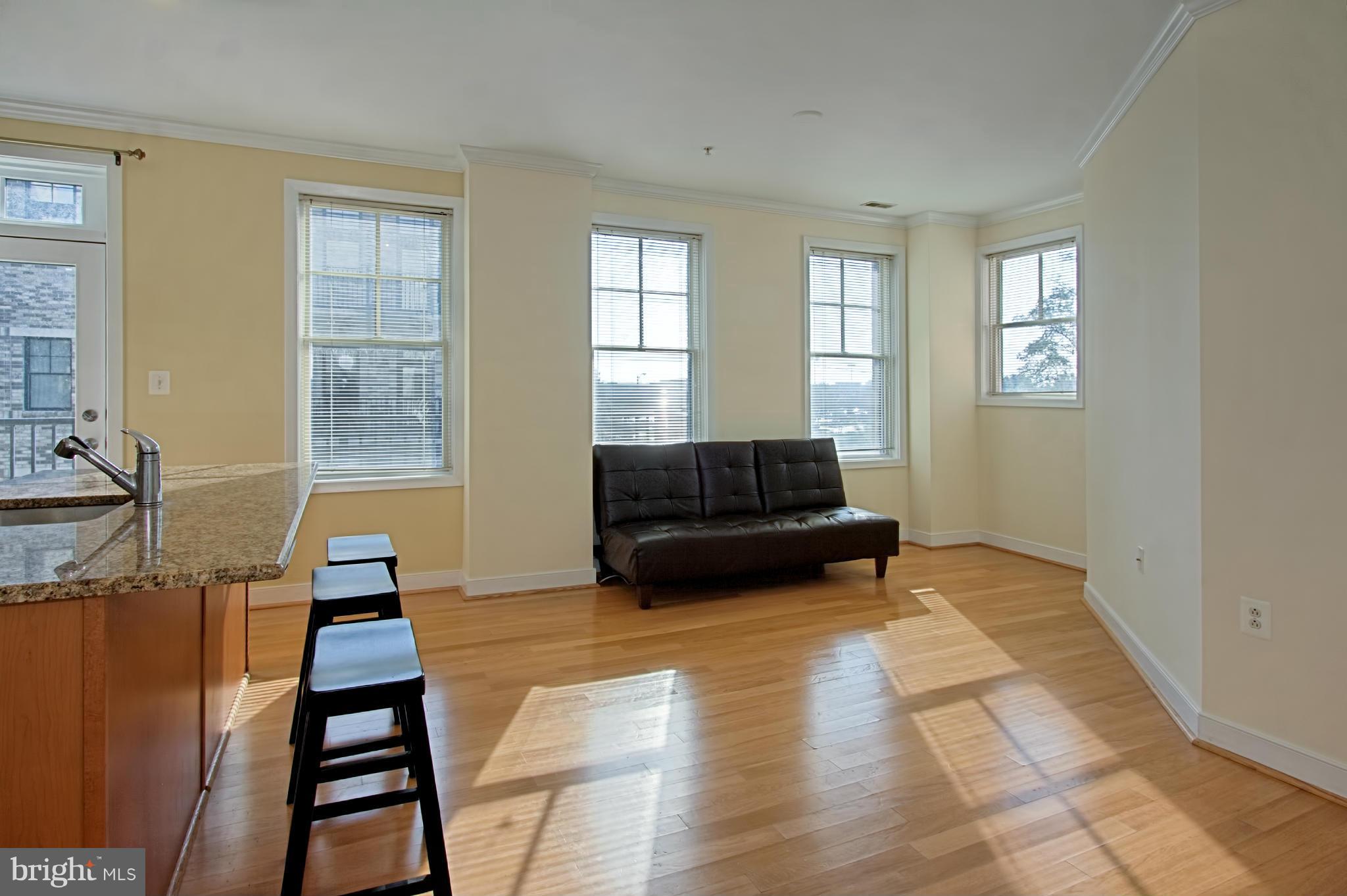 PRESTON - Residential Lease