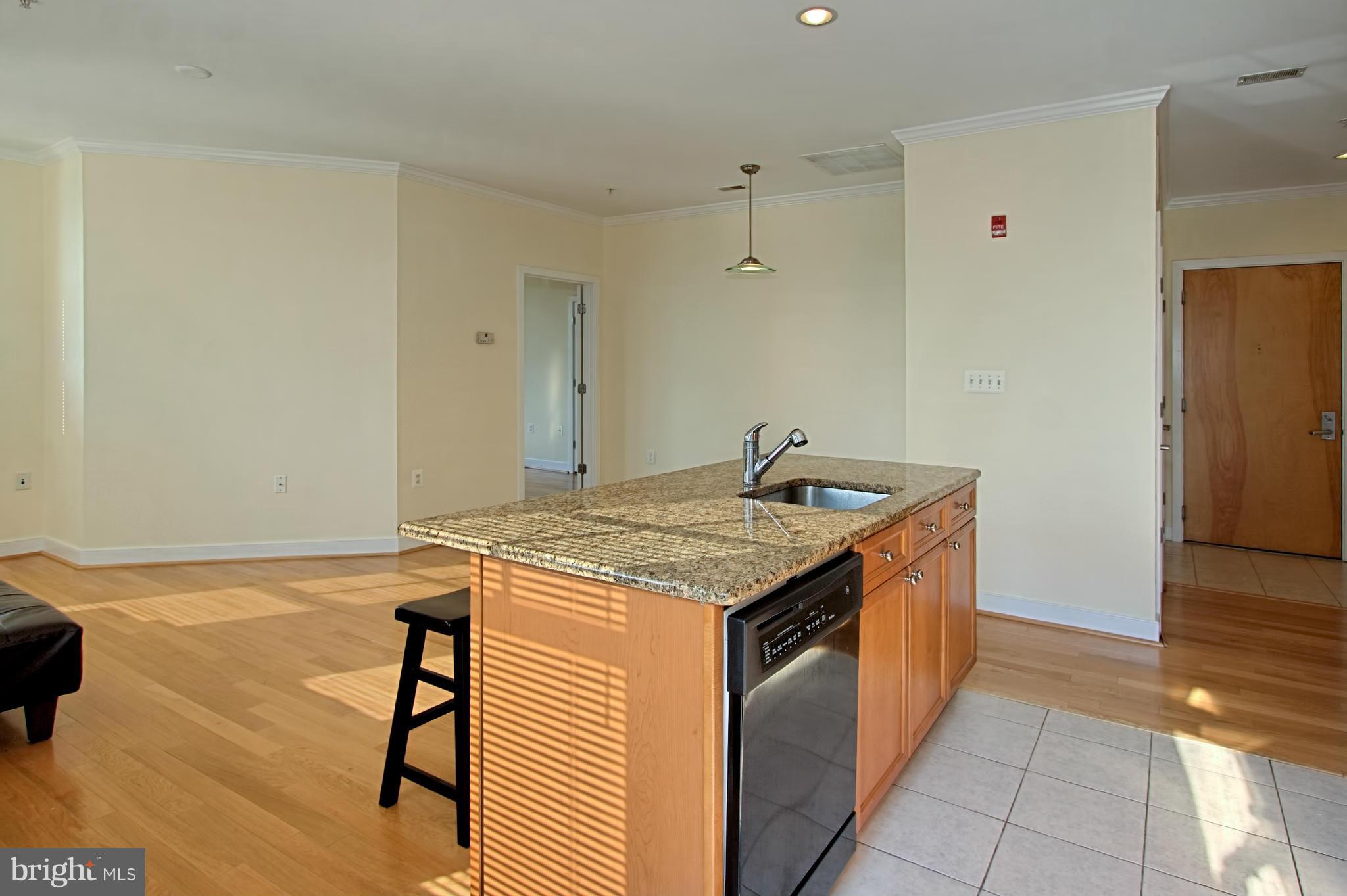 PRESTON - Residential Lease