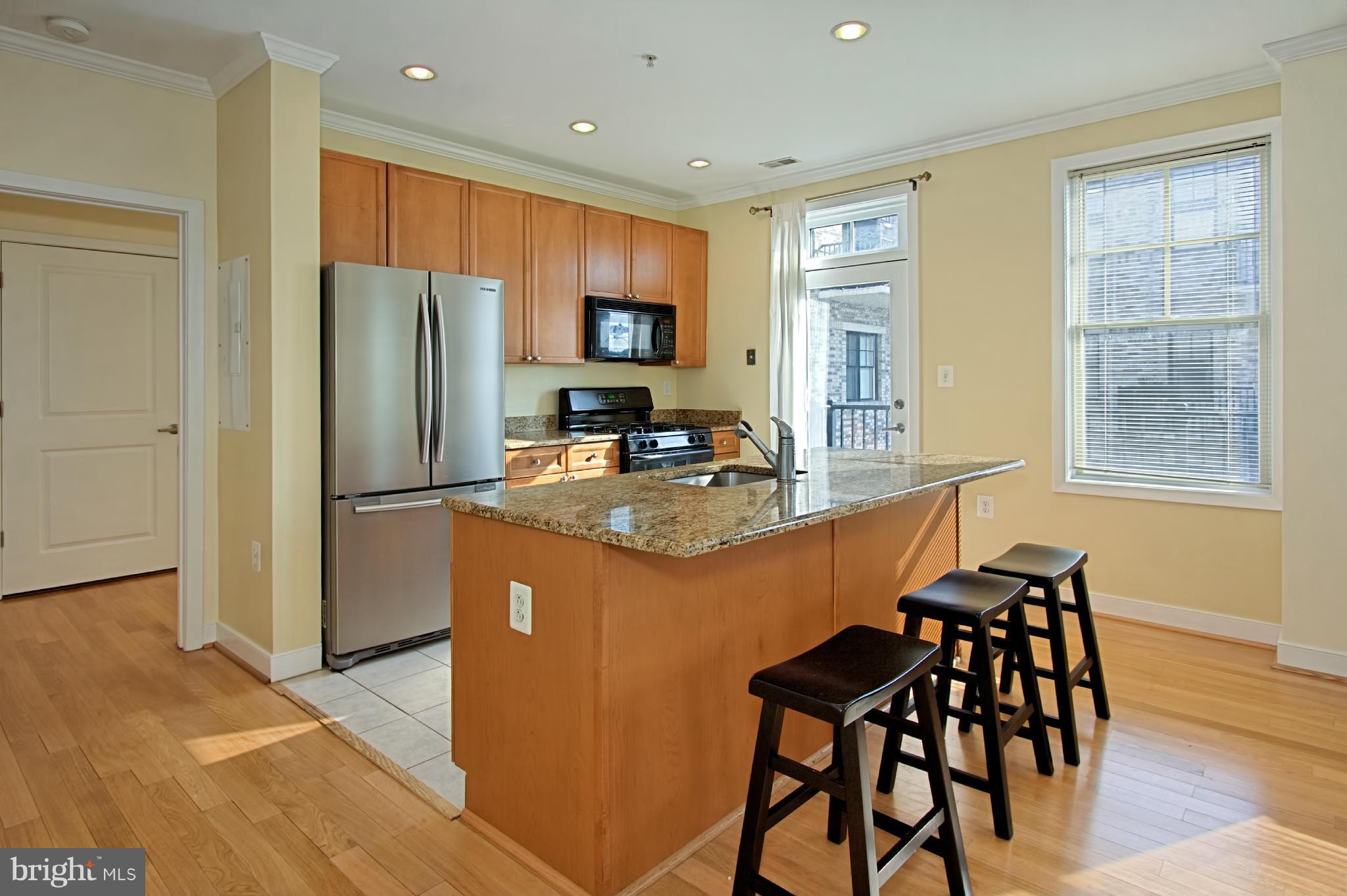 PRESTON - Residential Lease