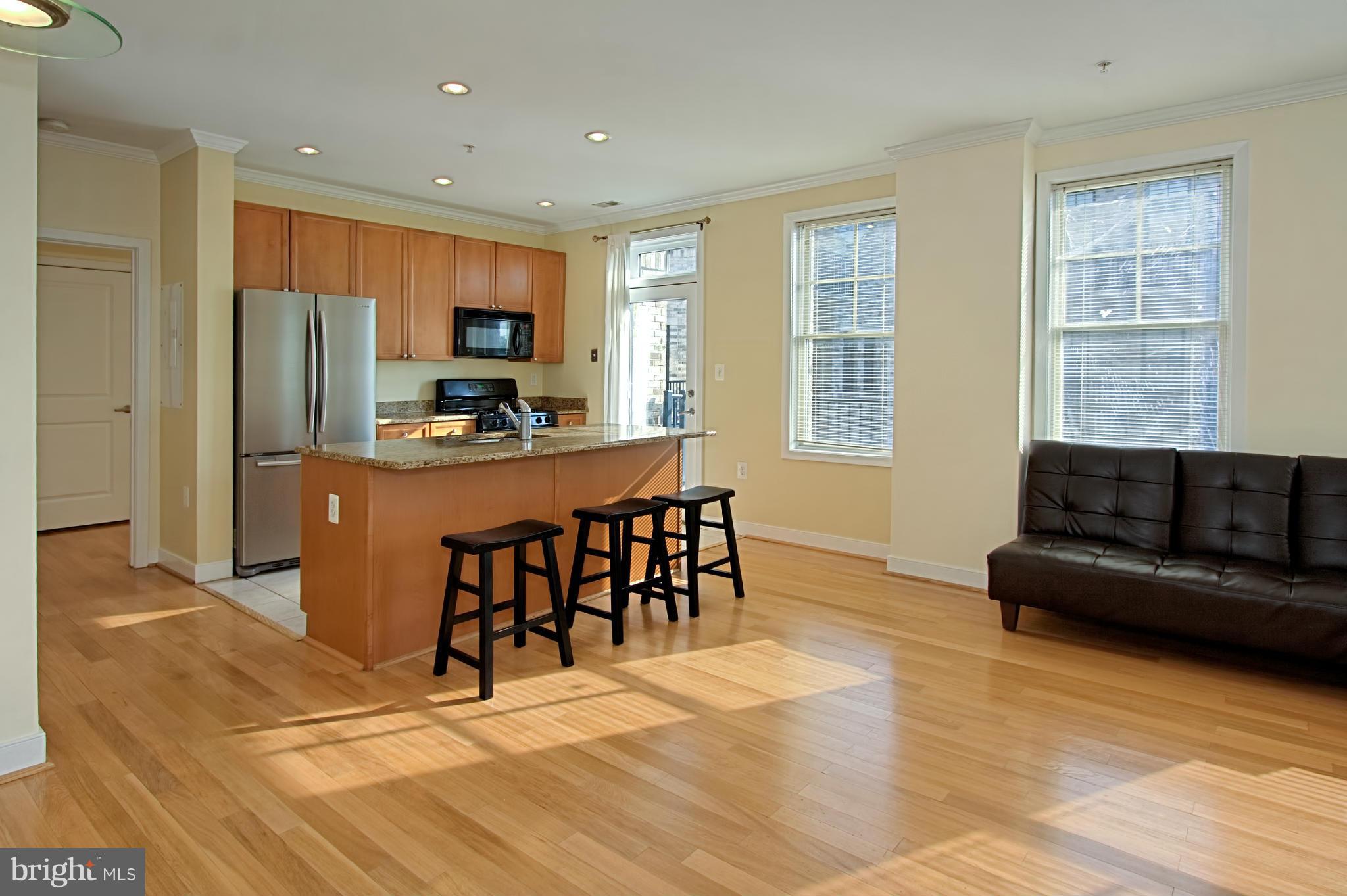 PRESTON - Residential Lease