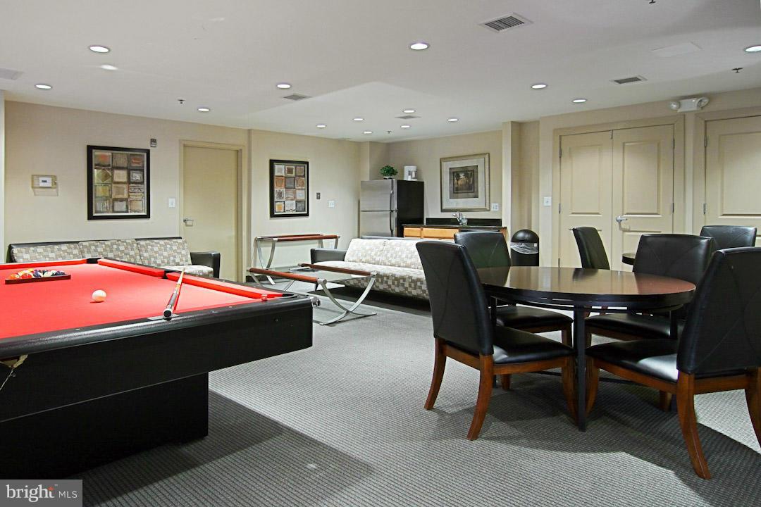 PRESTON - Residential Lease