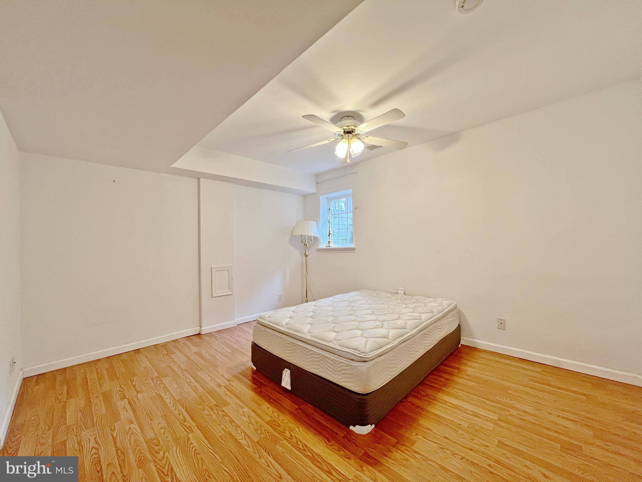 BALLSTON - Residential Lease