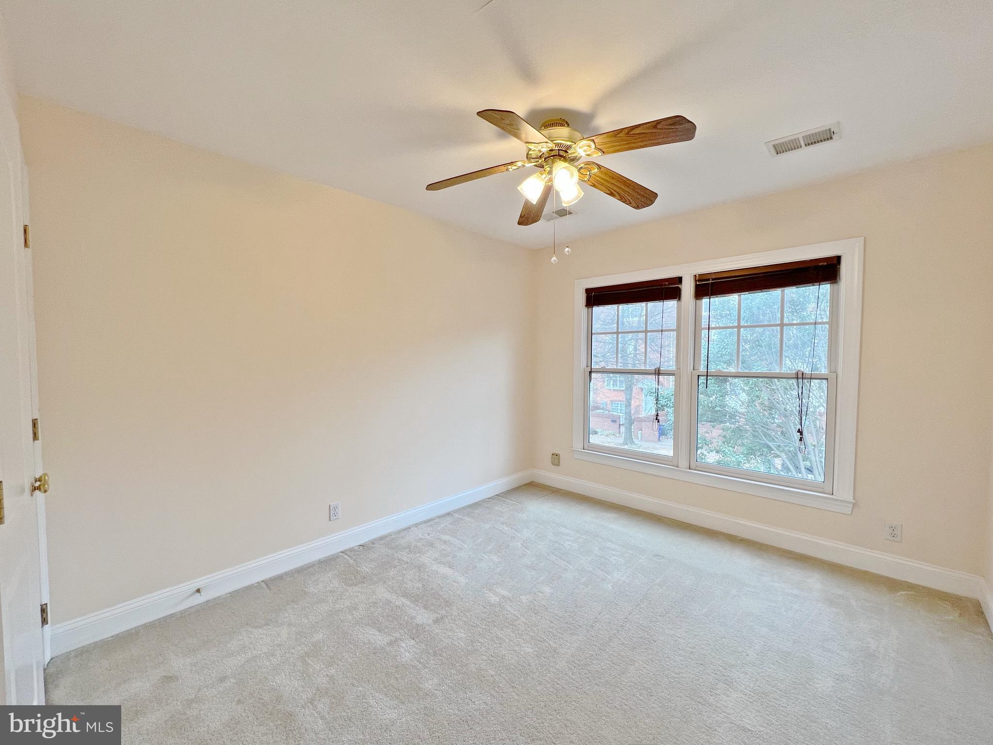 BALLSTON - Residential Lease