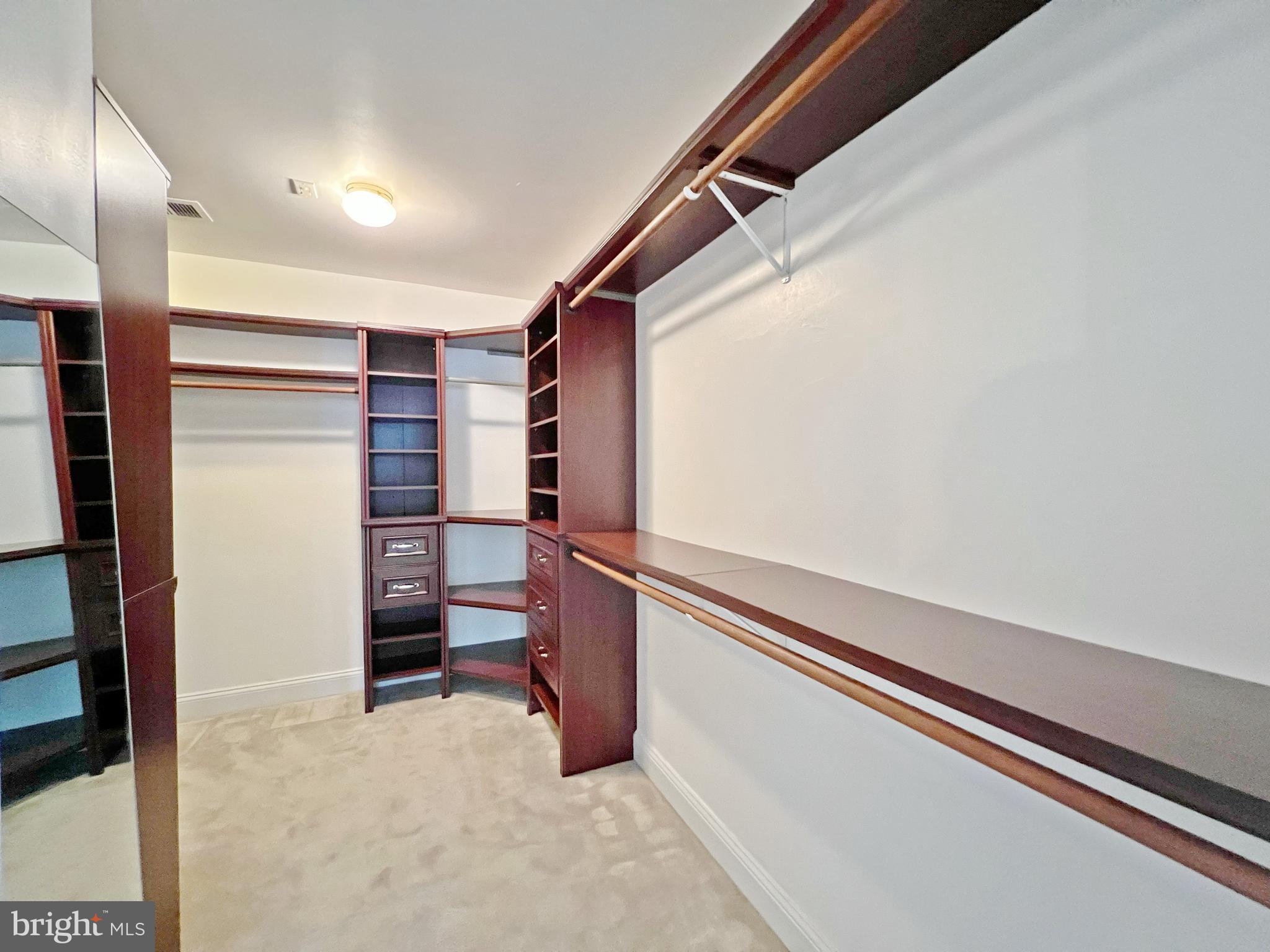 BALLSTON - Residential Lease