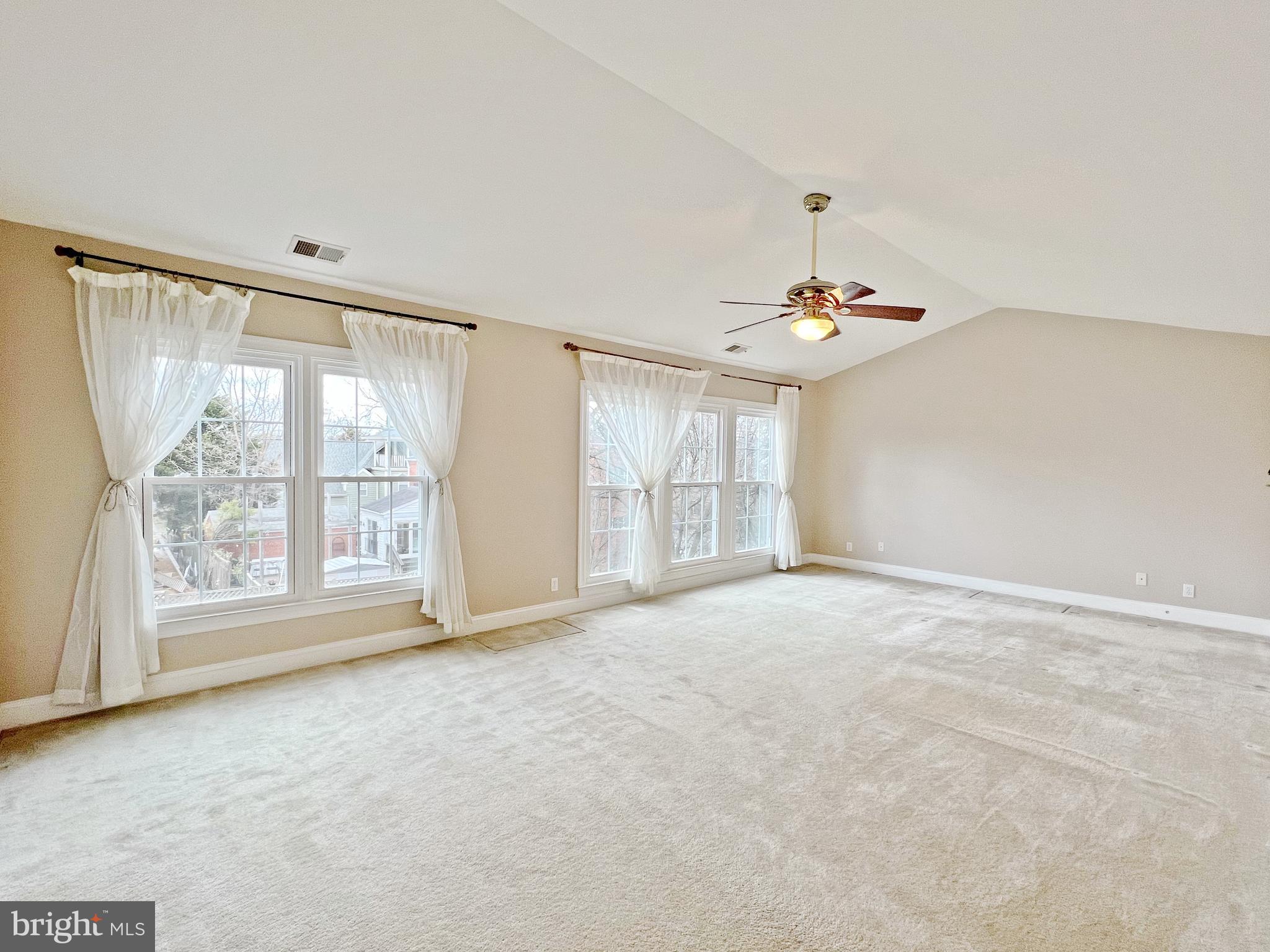 BALLSTON - Residential Lease