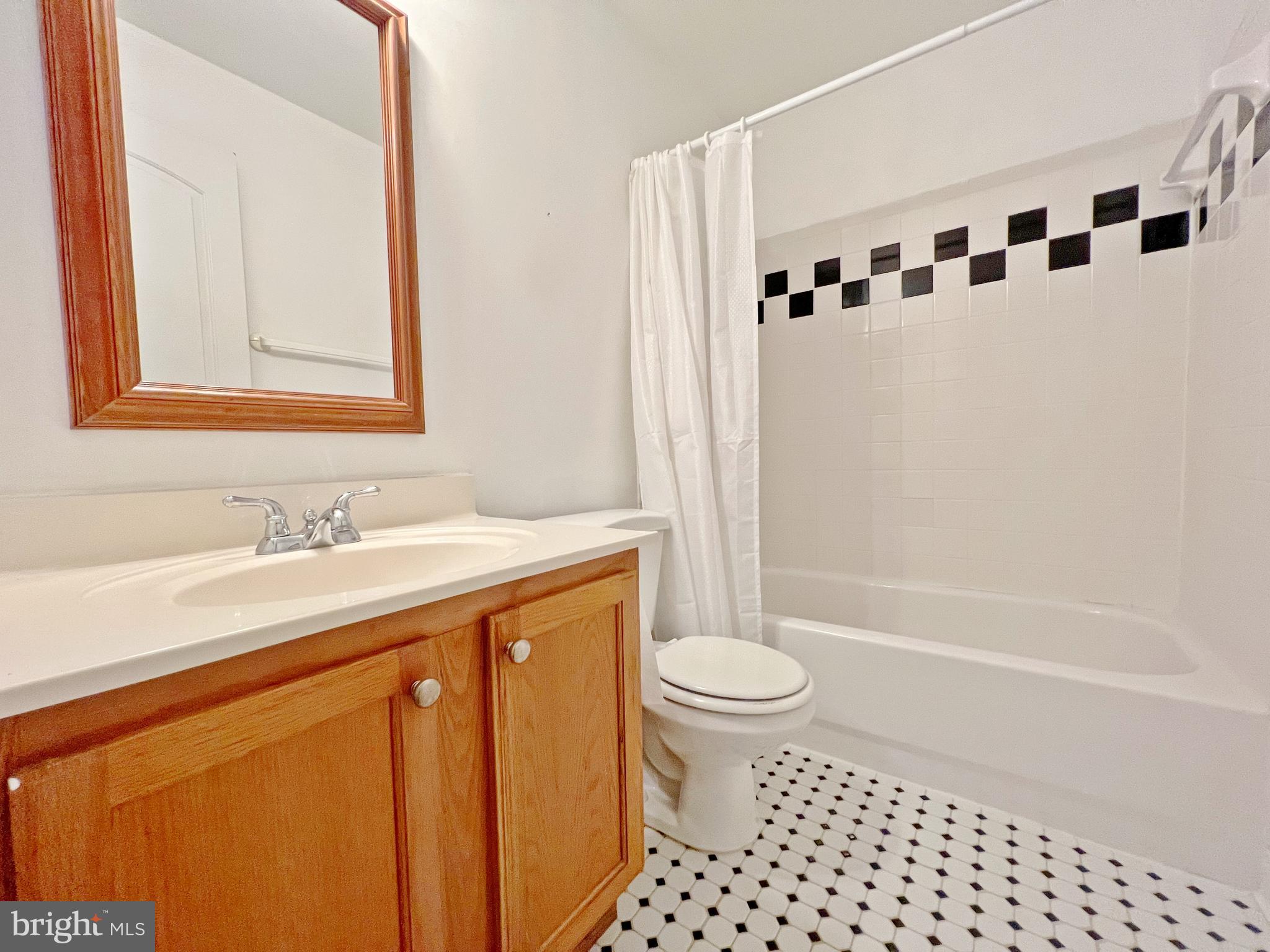 BALLSTON - Residential Lease