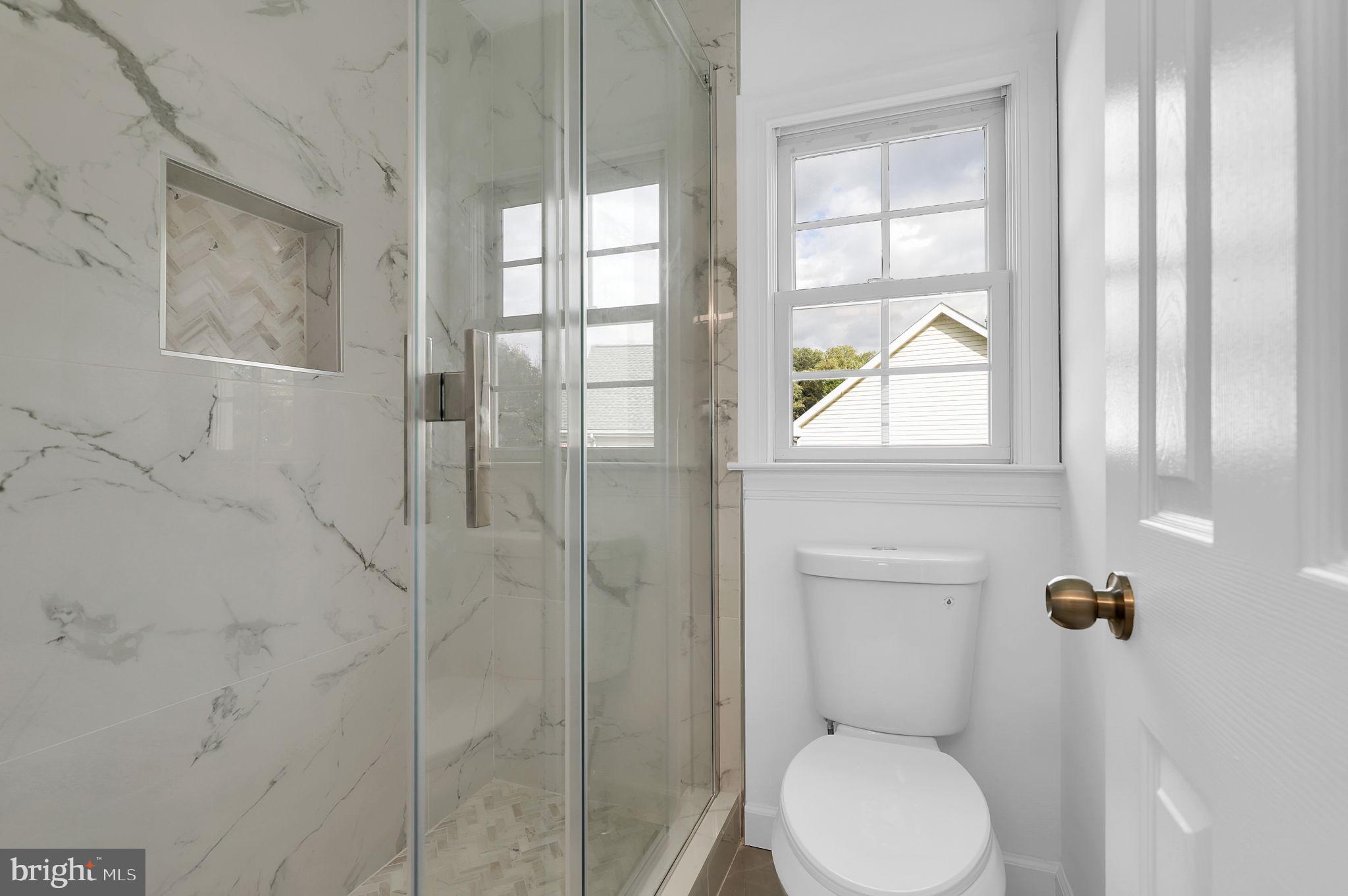 GROVEMONT - Residential