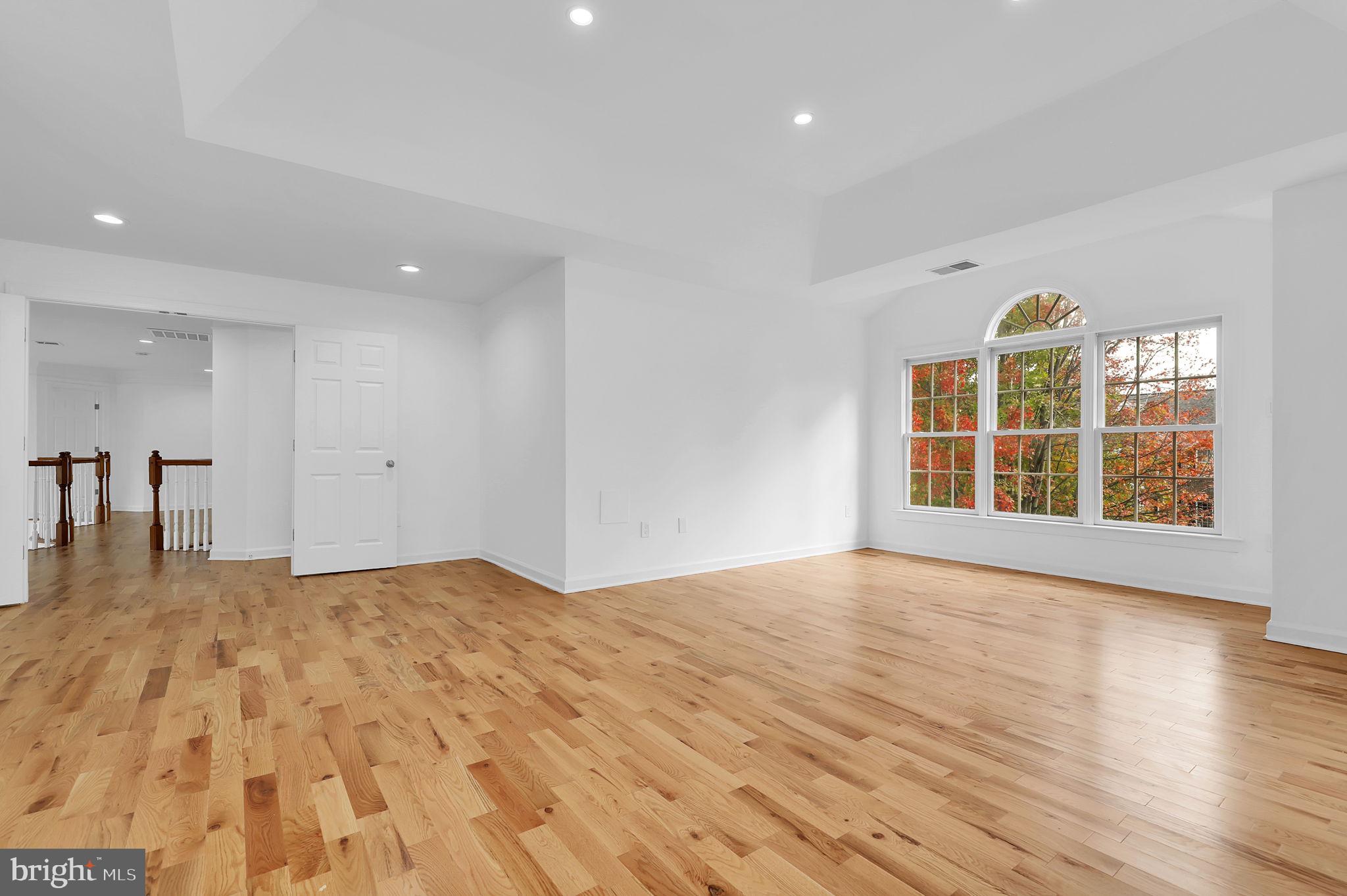 GROVEMONT - Residential