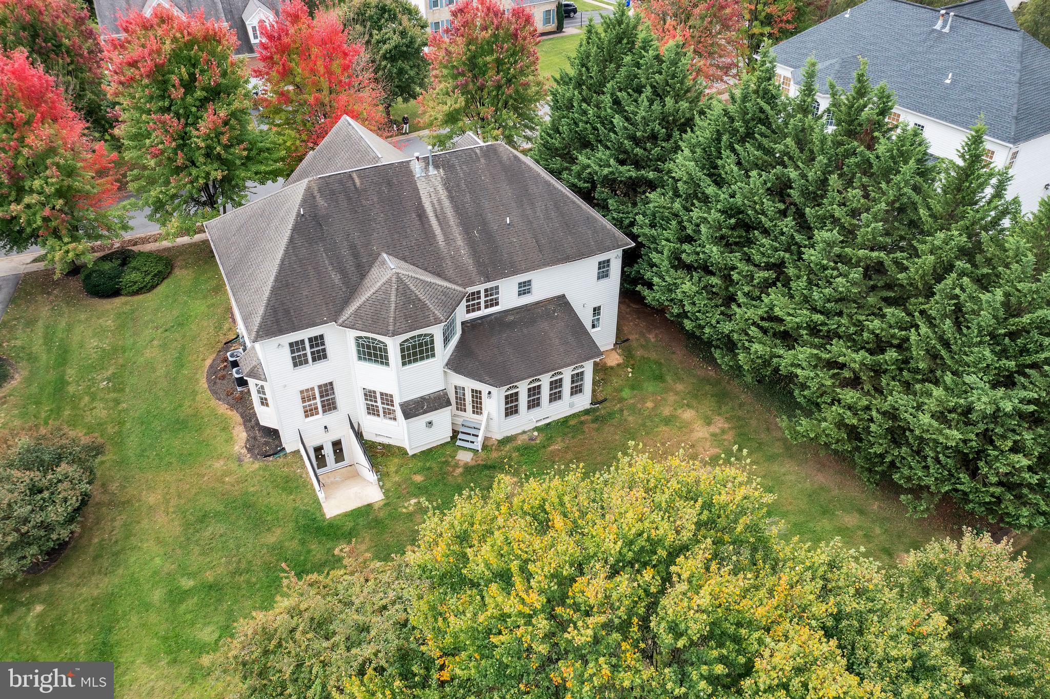 GROVEMONT - Residential