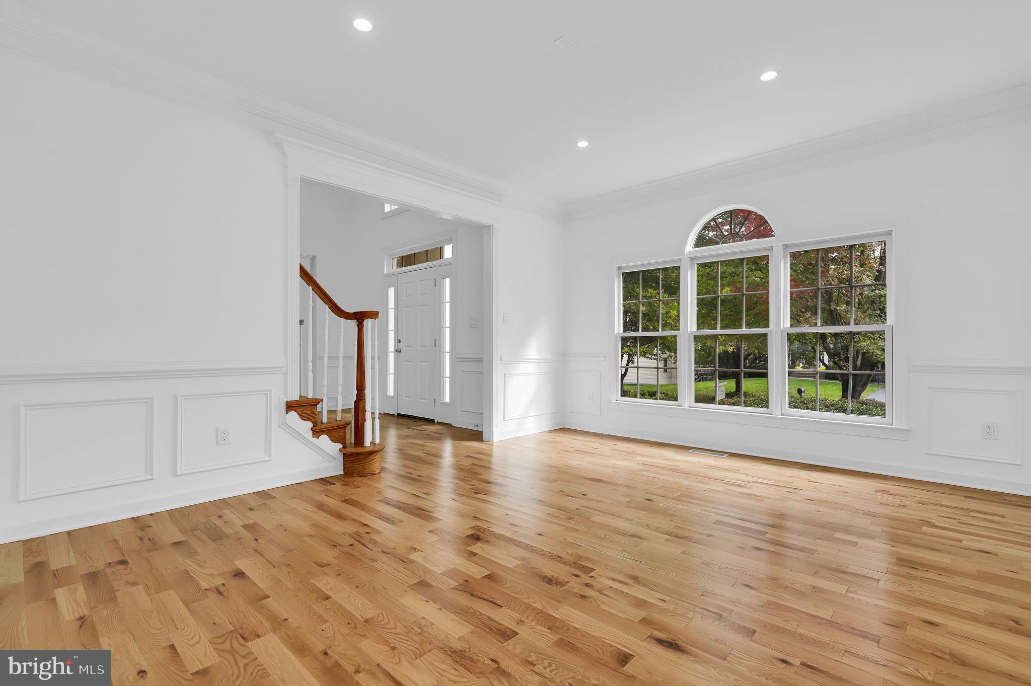 GROVEMONT - Residential