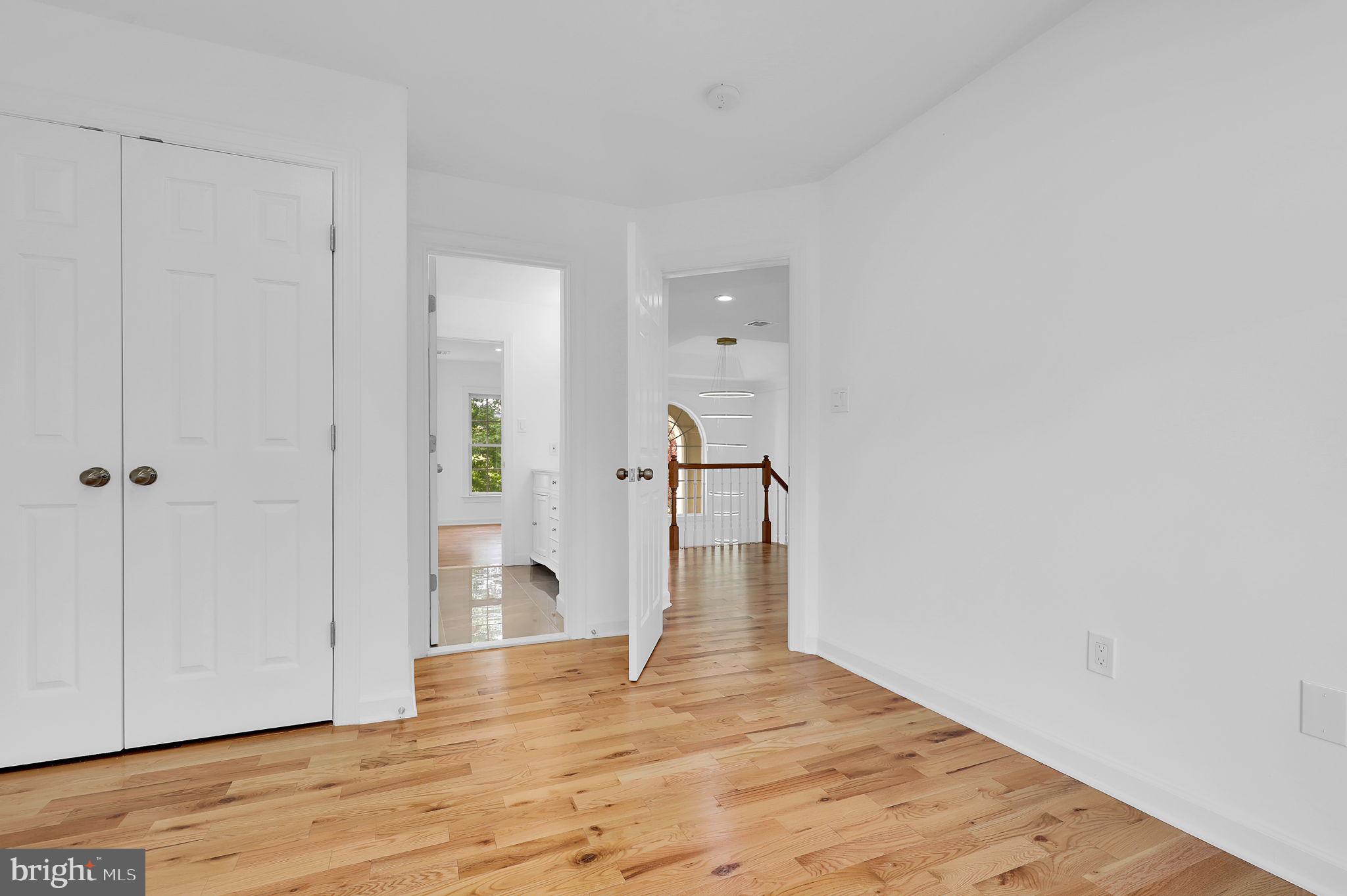 GROVEMONT - Residential