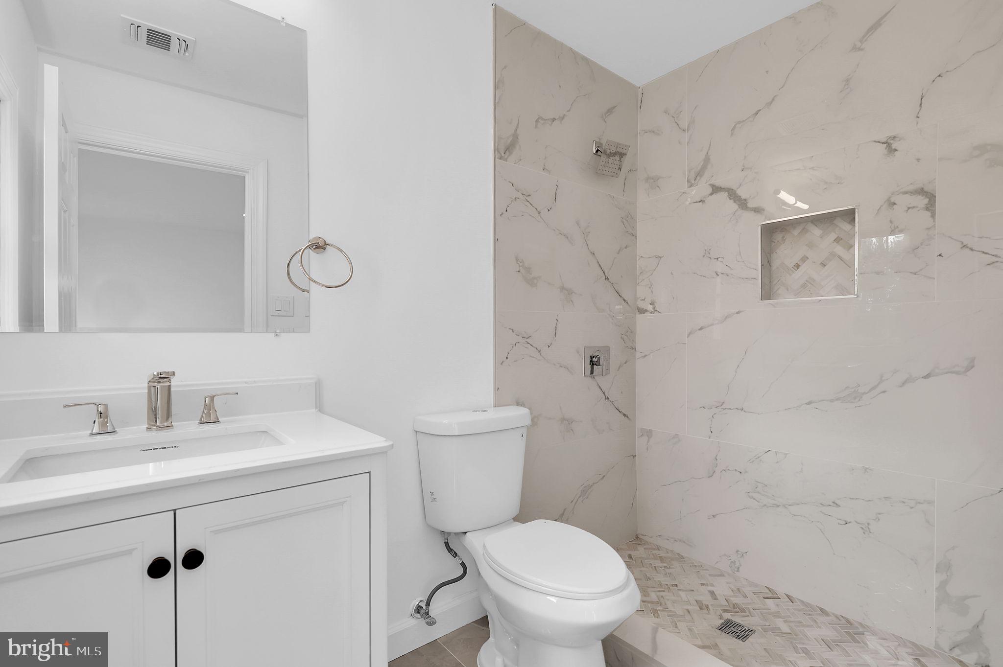 GROVEMONT - Residential