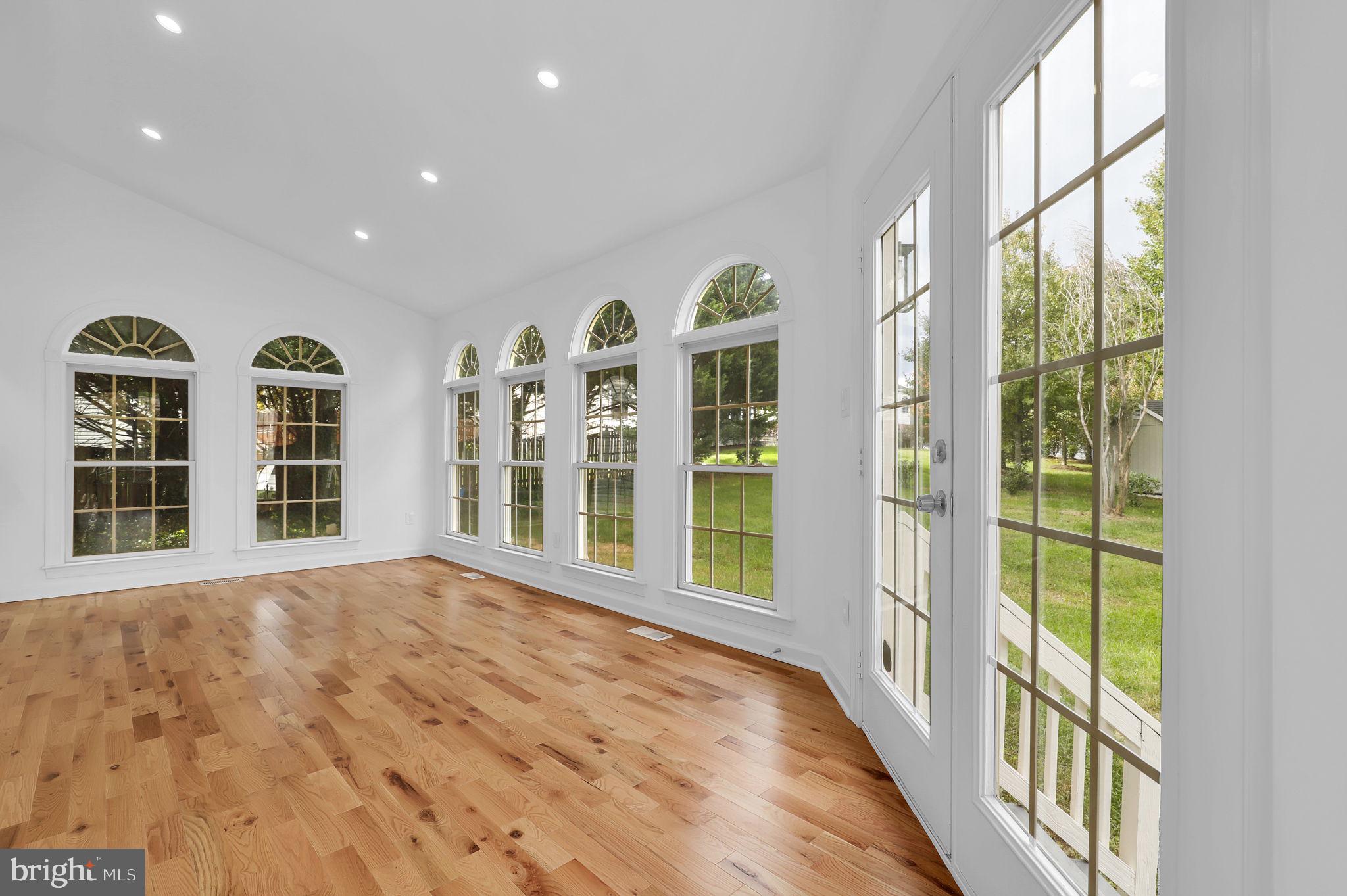 GROVEMONT - Residential